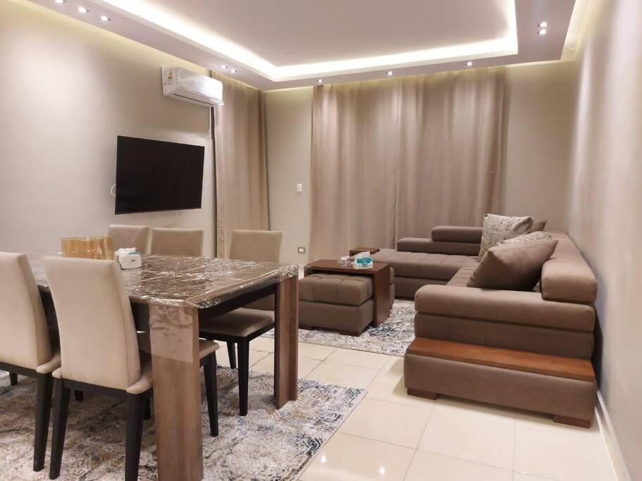 Tranquil Apartment with a garden in Madinaty