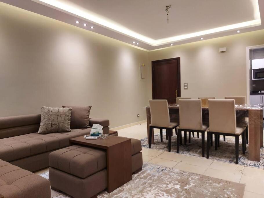 Tranquil Apartment with a garden in Madinaty
