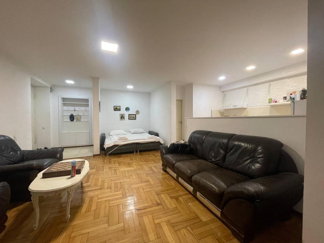 Apartflat 2 view 2