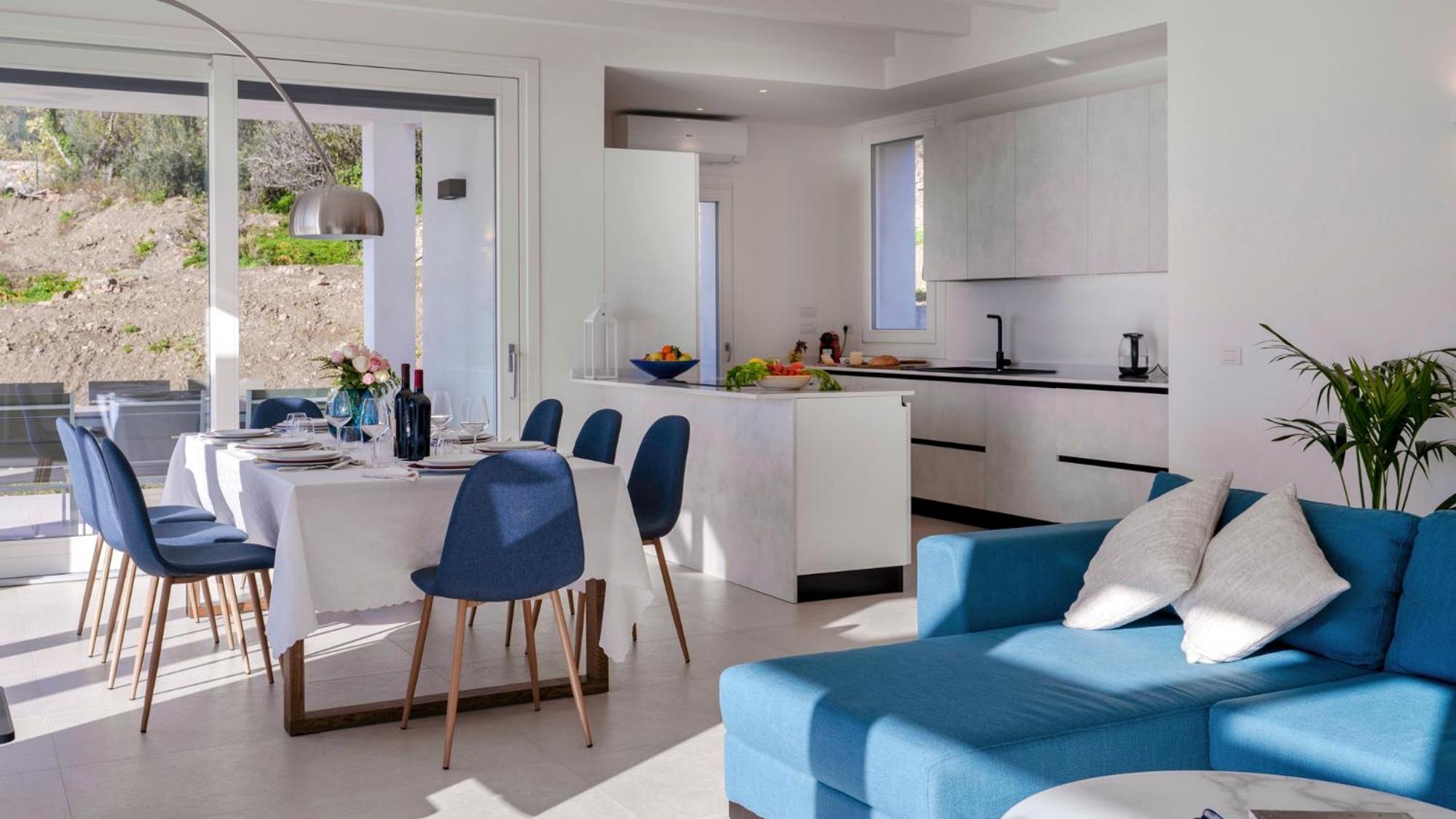 VILLA GIOIA 8, Emma Villas view 5