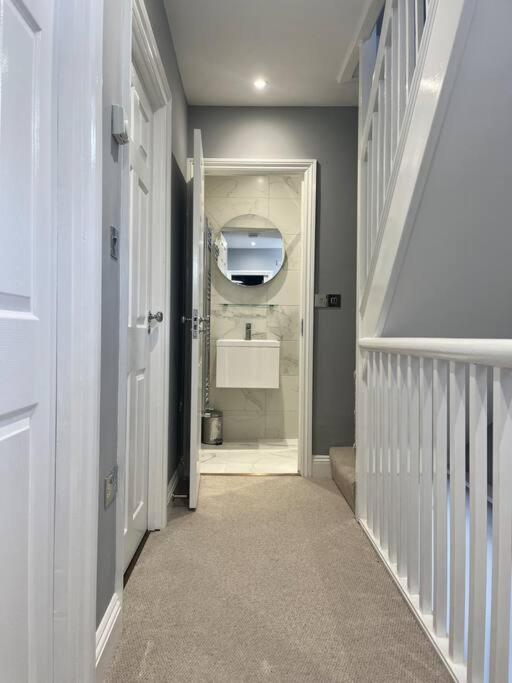 Isfryn, holiday home in Aberdyfi