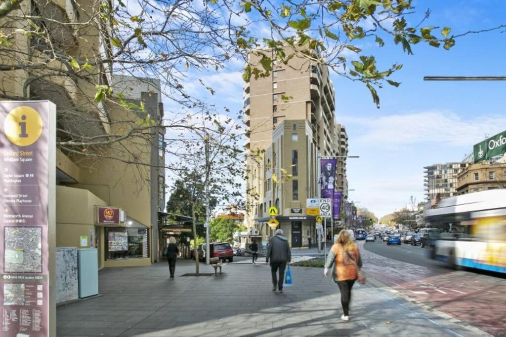 BEST Location! Darlinghurst Studio - balcony - AC