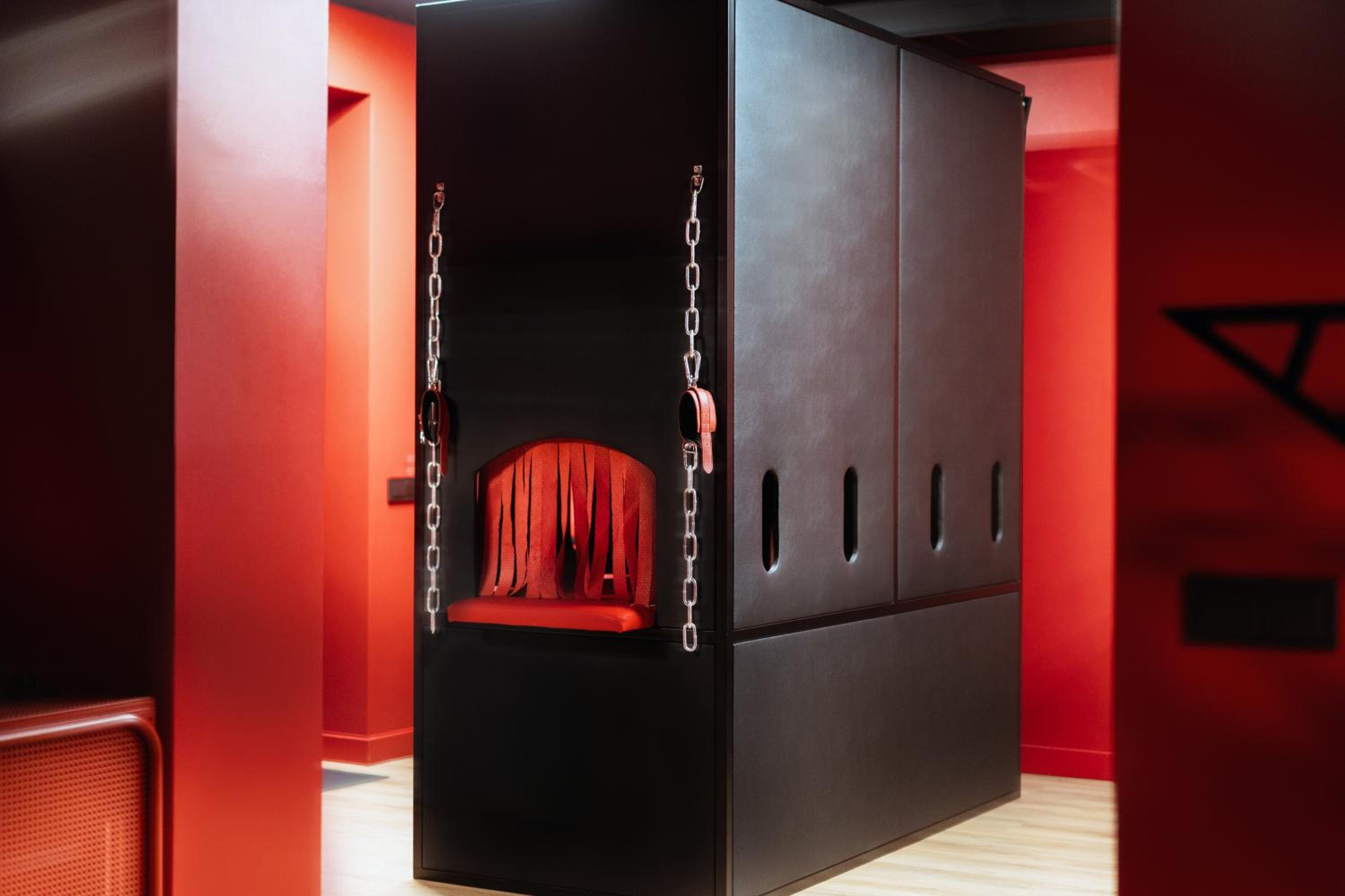 BDSM Red Apartments view 3