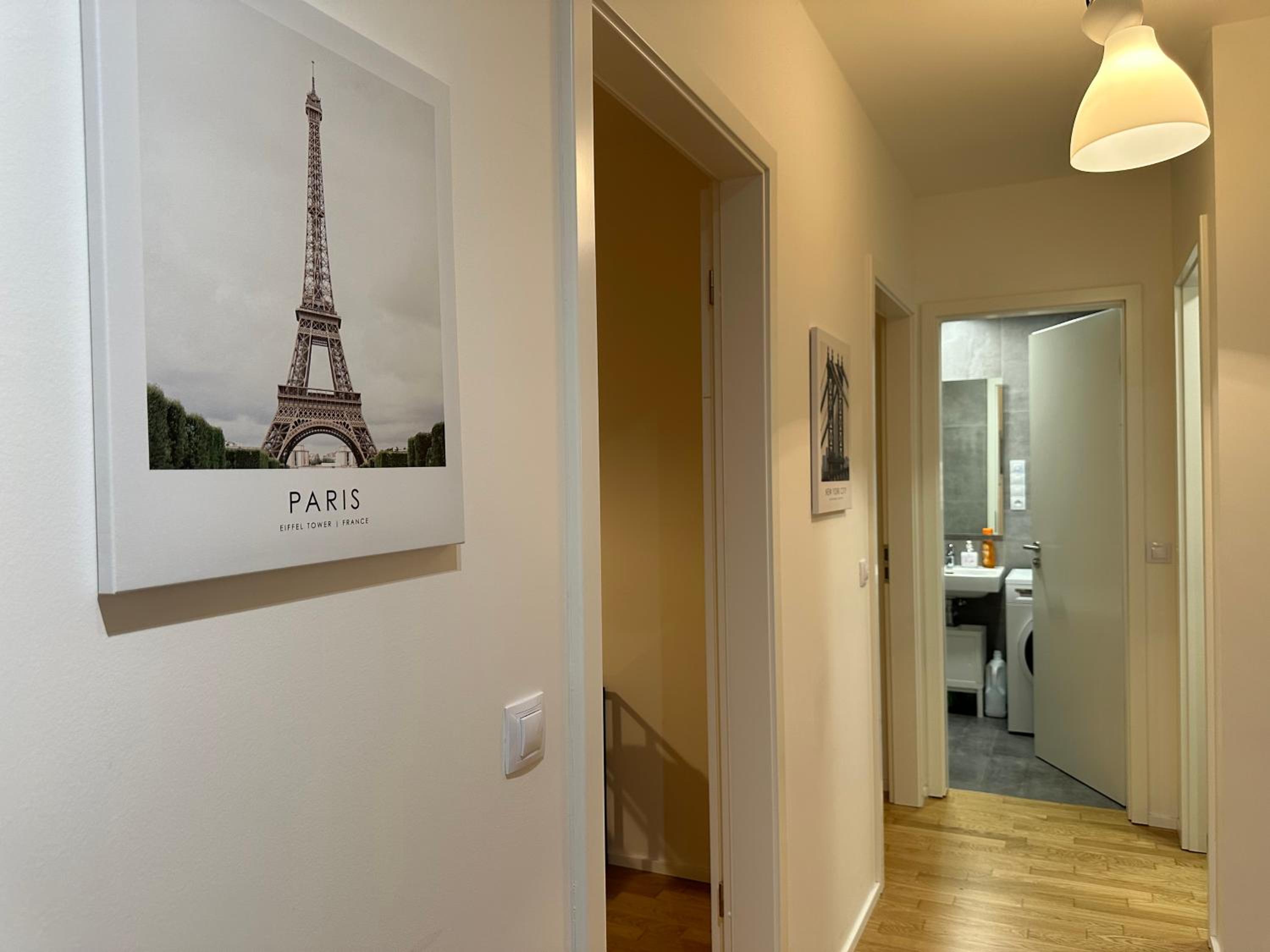 Apartment 4 Room, 2 Bath, Parking