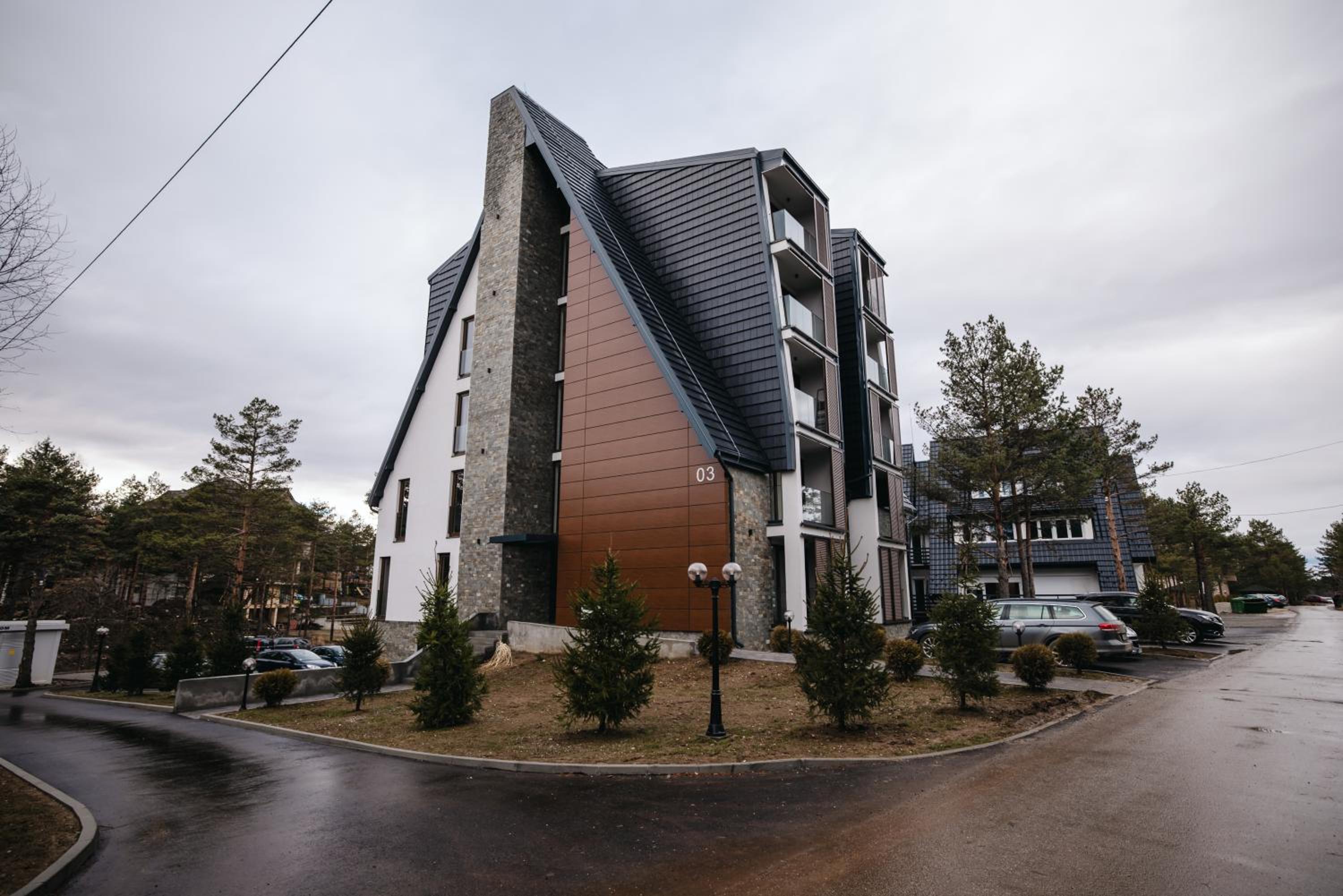 3N Royal Mountain