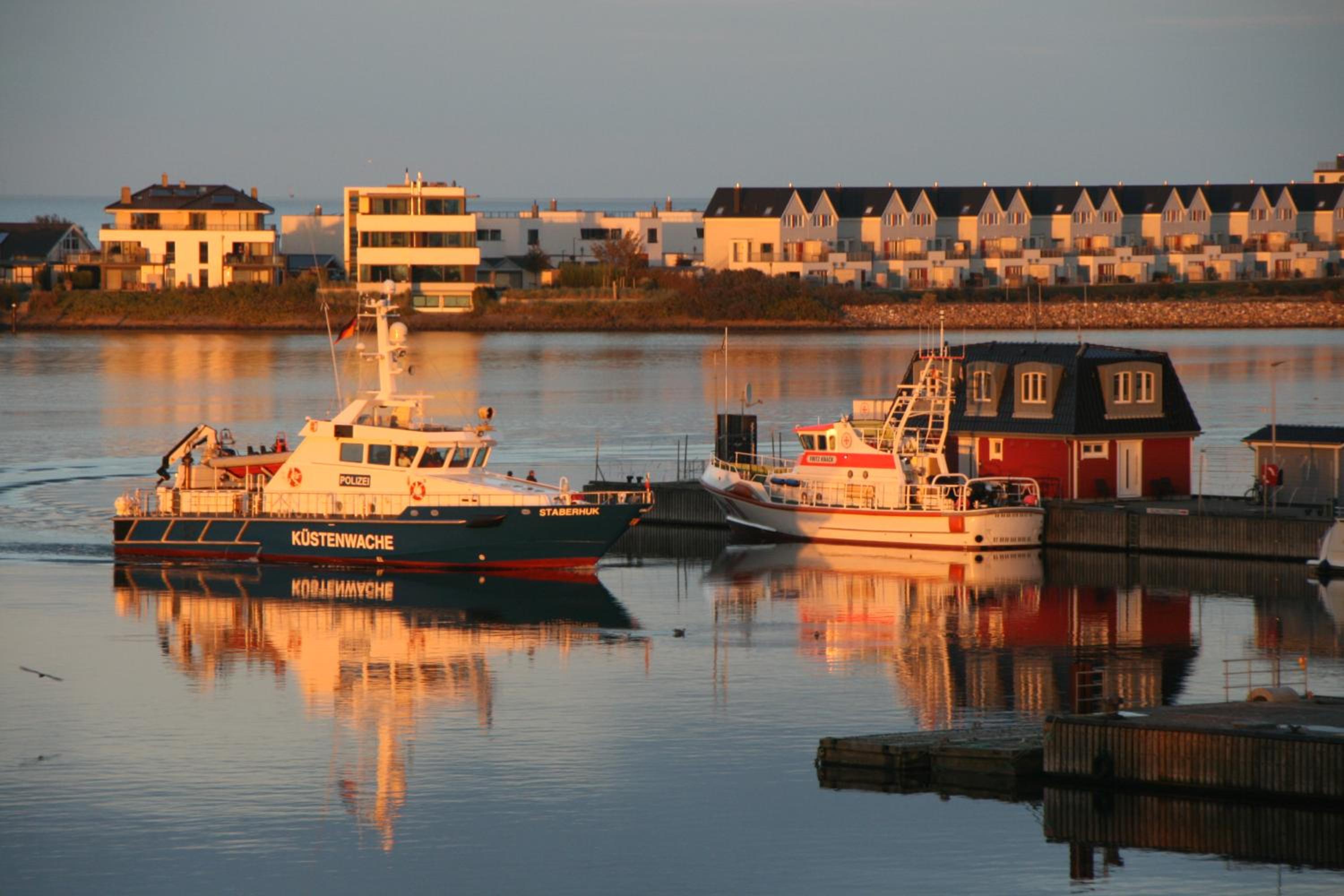 Lungomare Oro, Penthouse am Yachthafen, Traum Meerblick, Hunde erwünscht