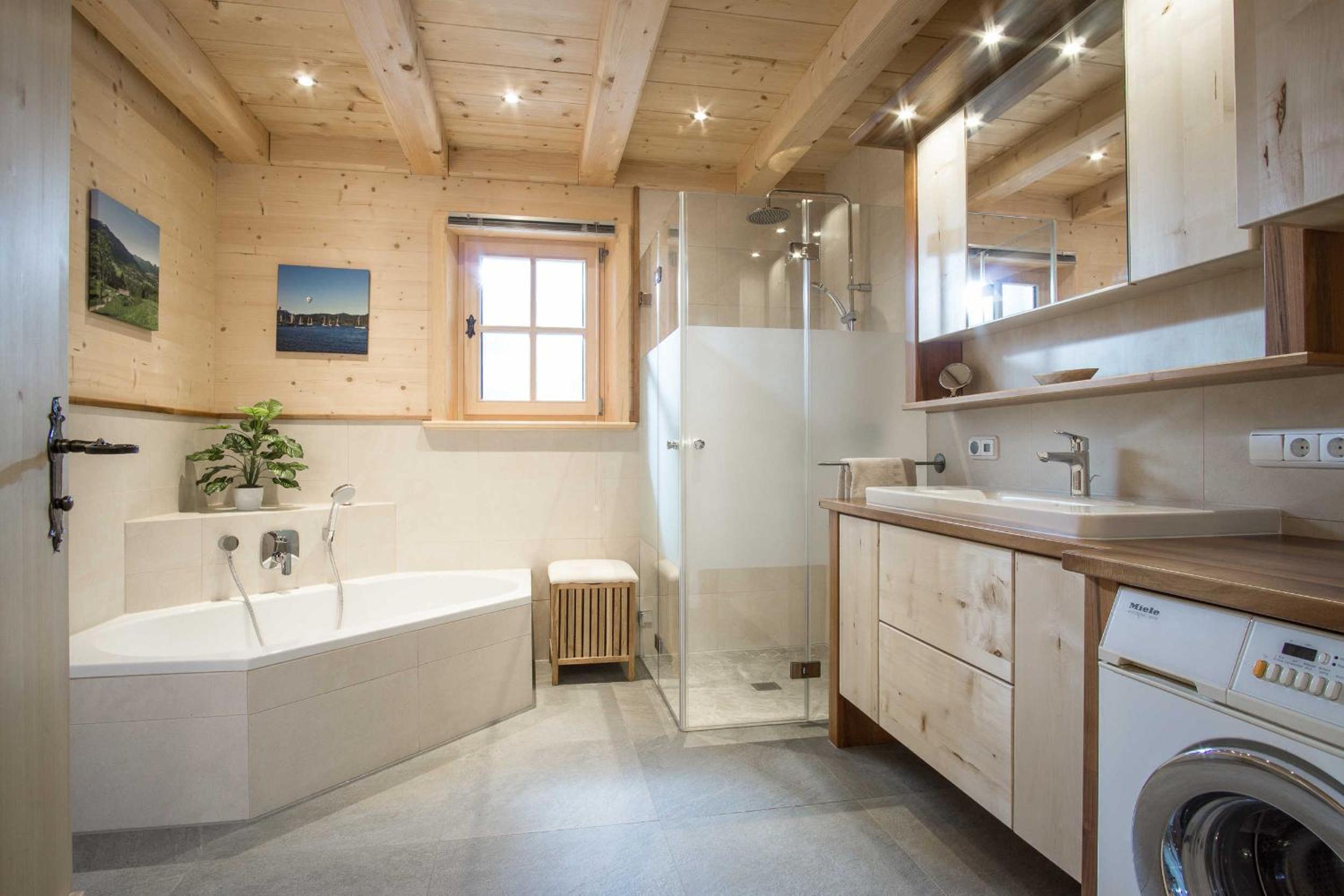 Ferienwohnung Tegernsee,Fam Schneider, Kreuth-Grüneck