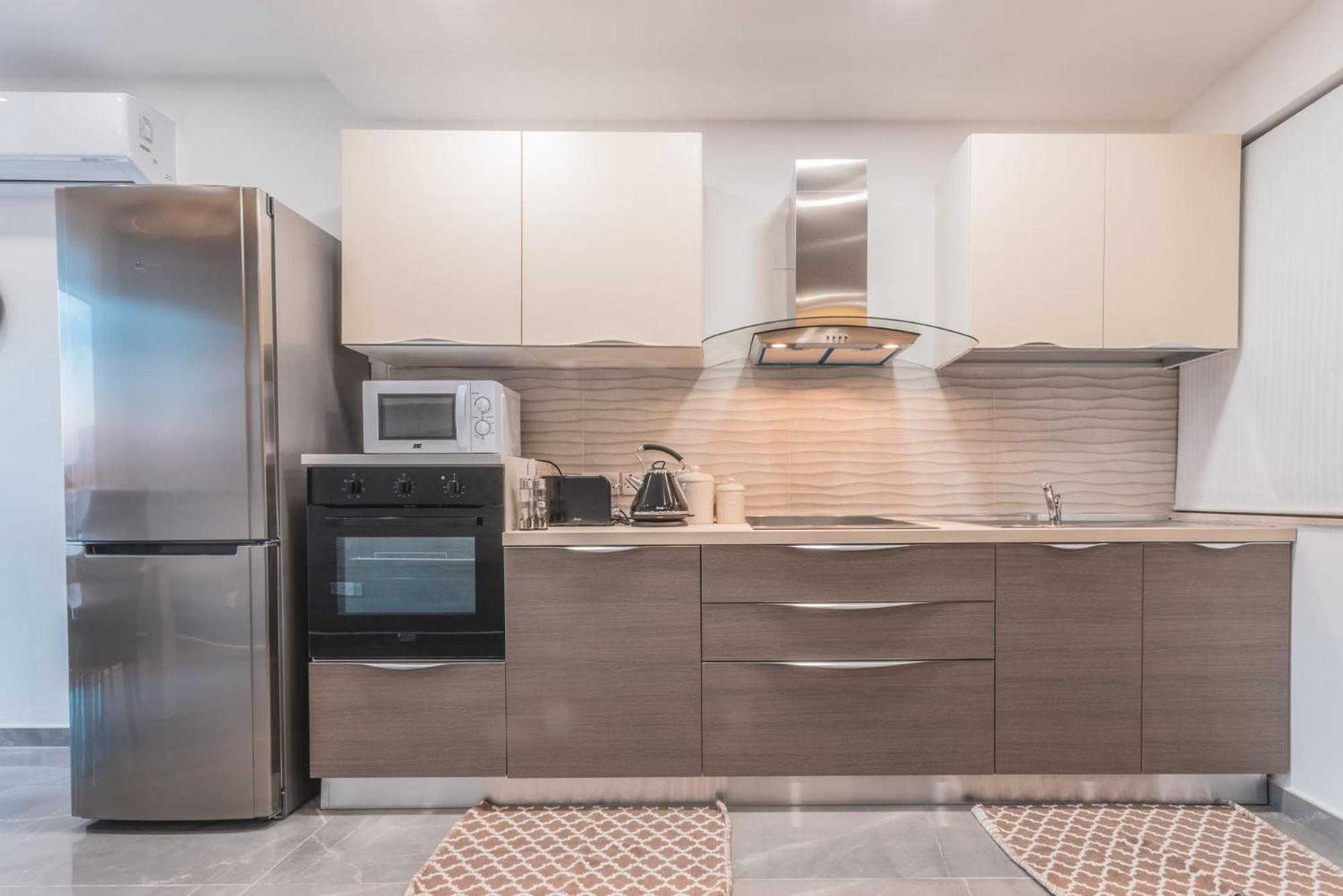 Chic Retreat in the Heart of Tigne Sliema view 4