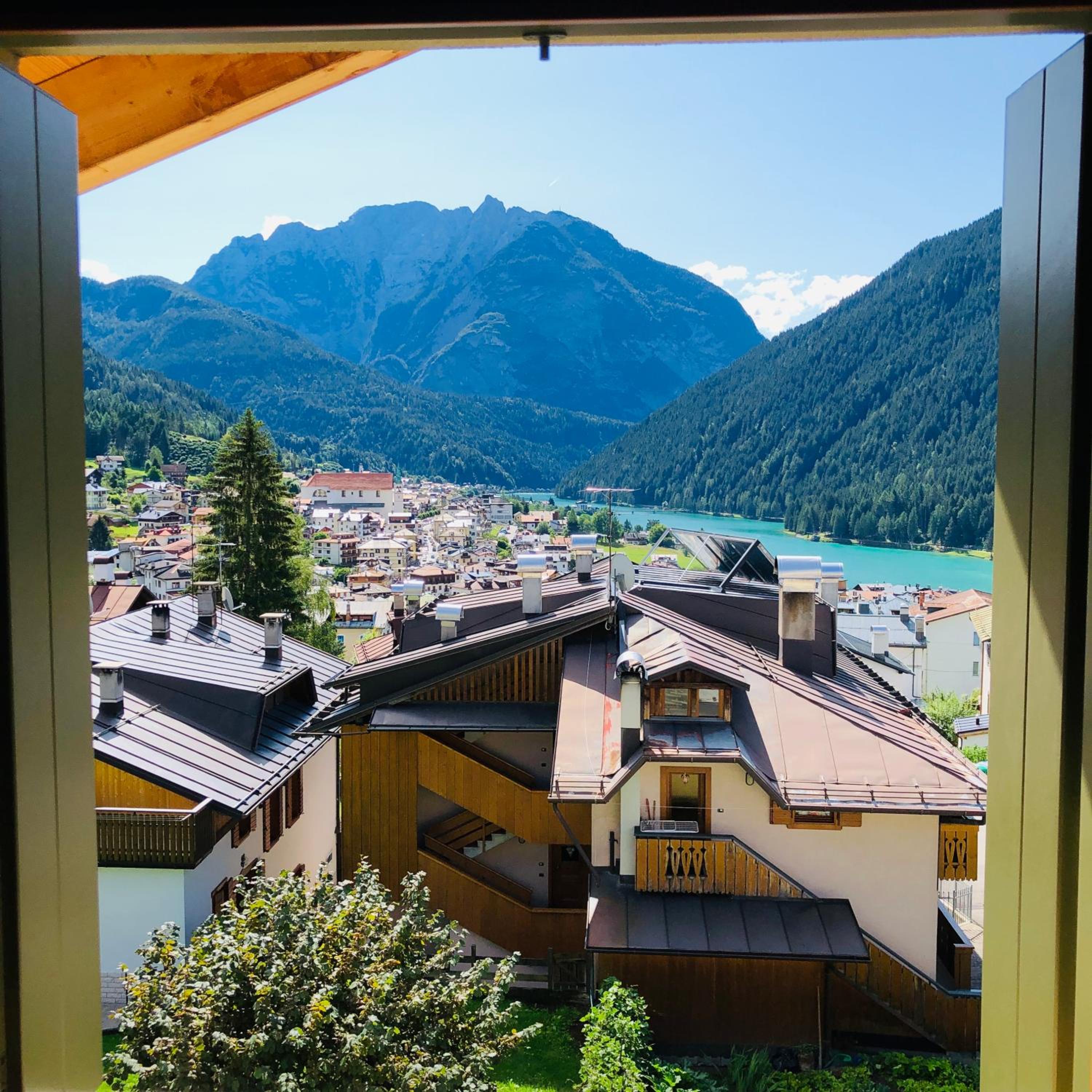 Auronzo - Appartamento centrale vista mozzafiato con garage view 2