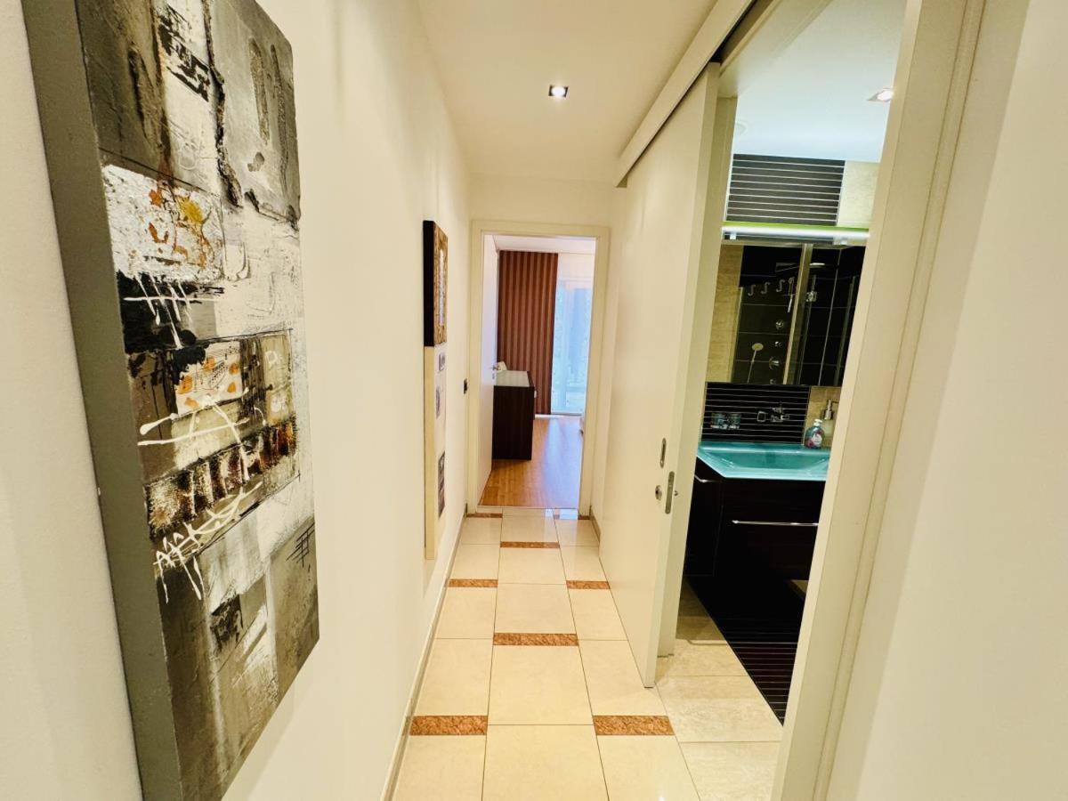 Resid. im Kurpark, Lagune view 2