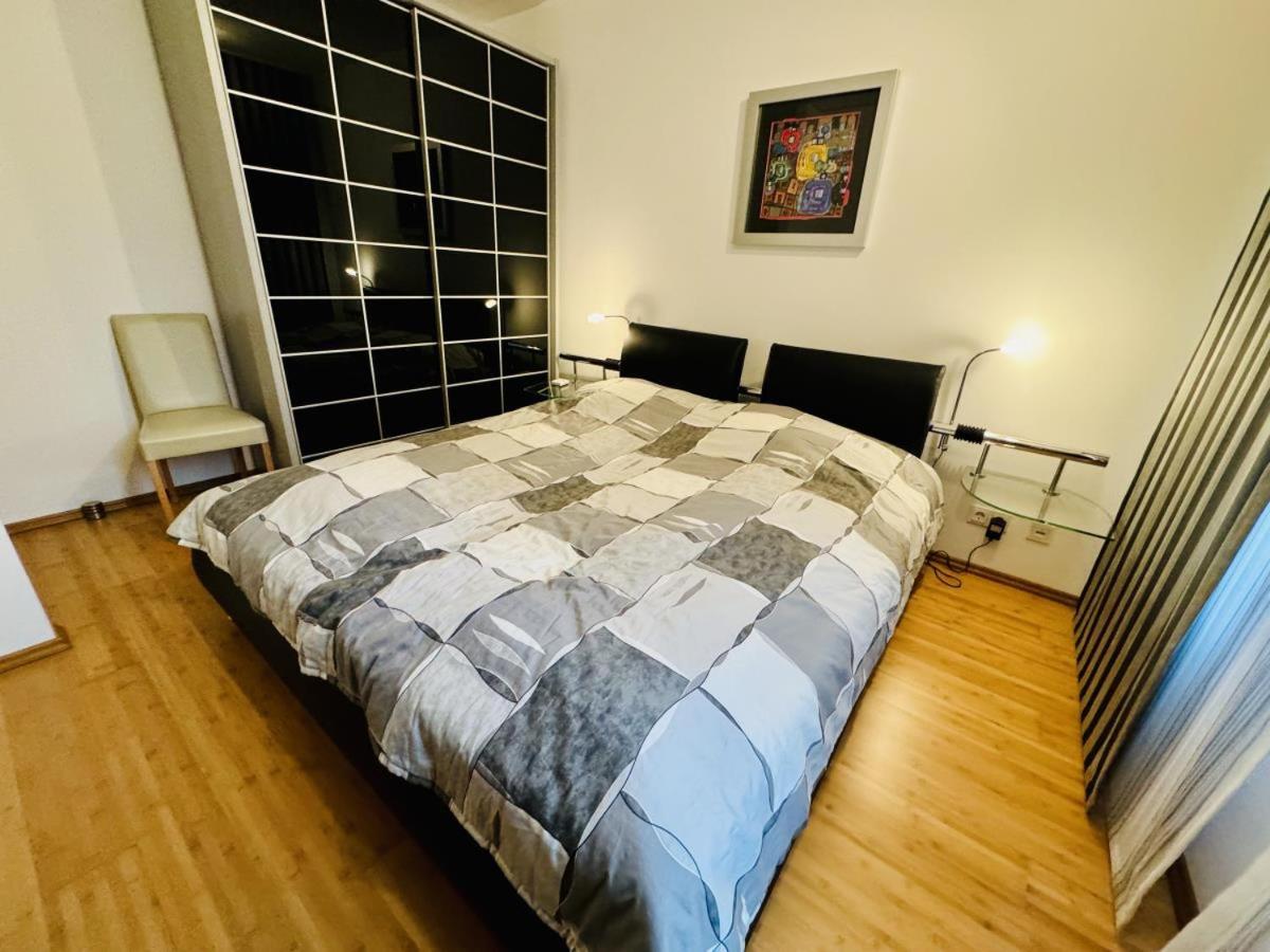 Resid. im Kurpark, Lagune view 3