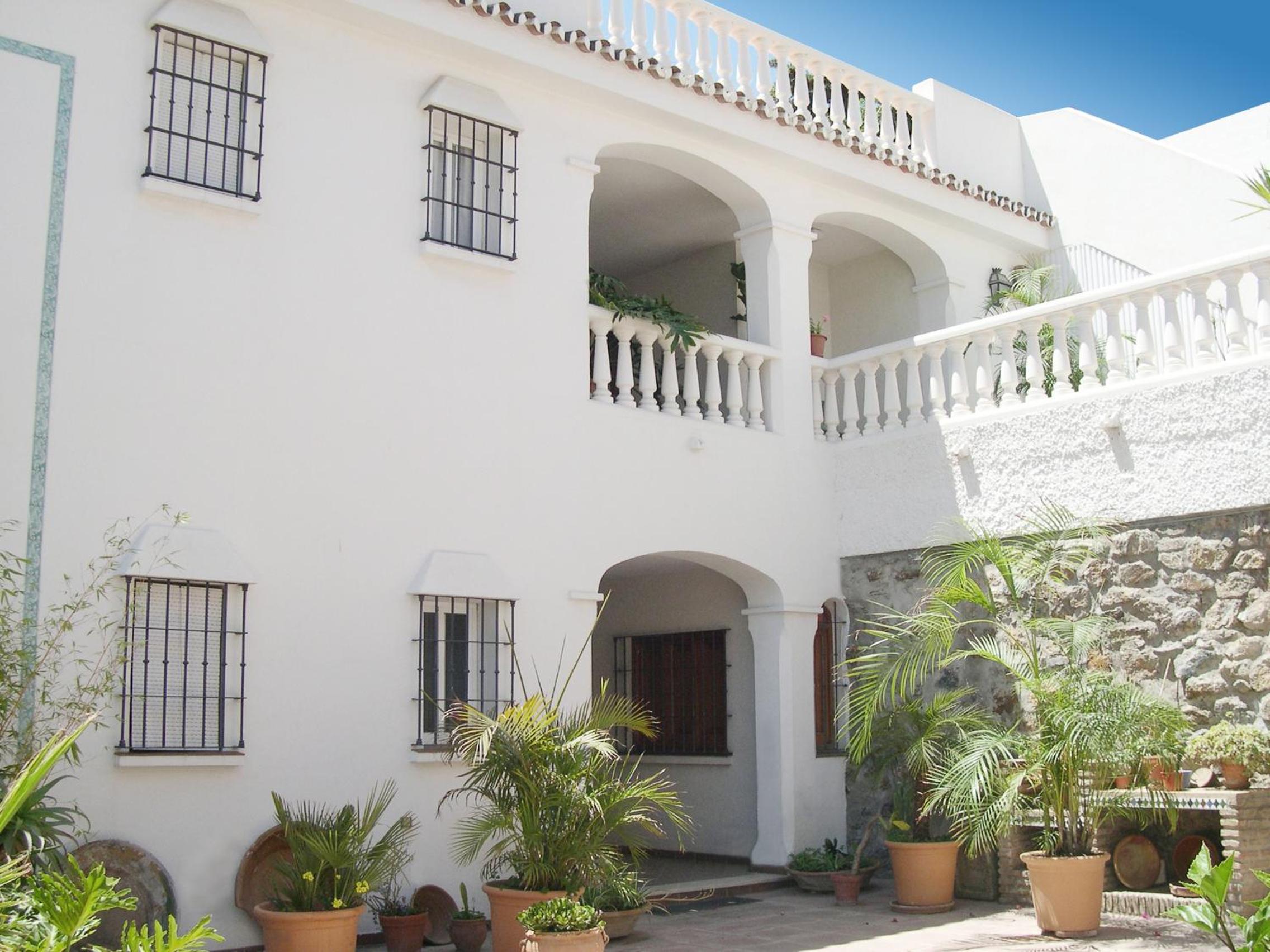 Bonito alojamiento en Malaga con piscina para teletrabajo