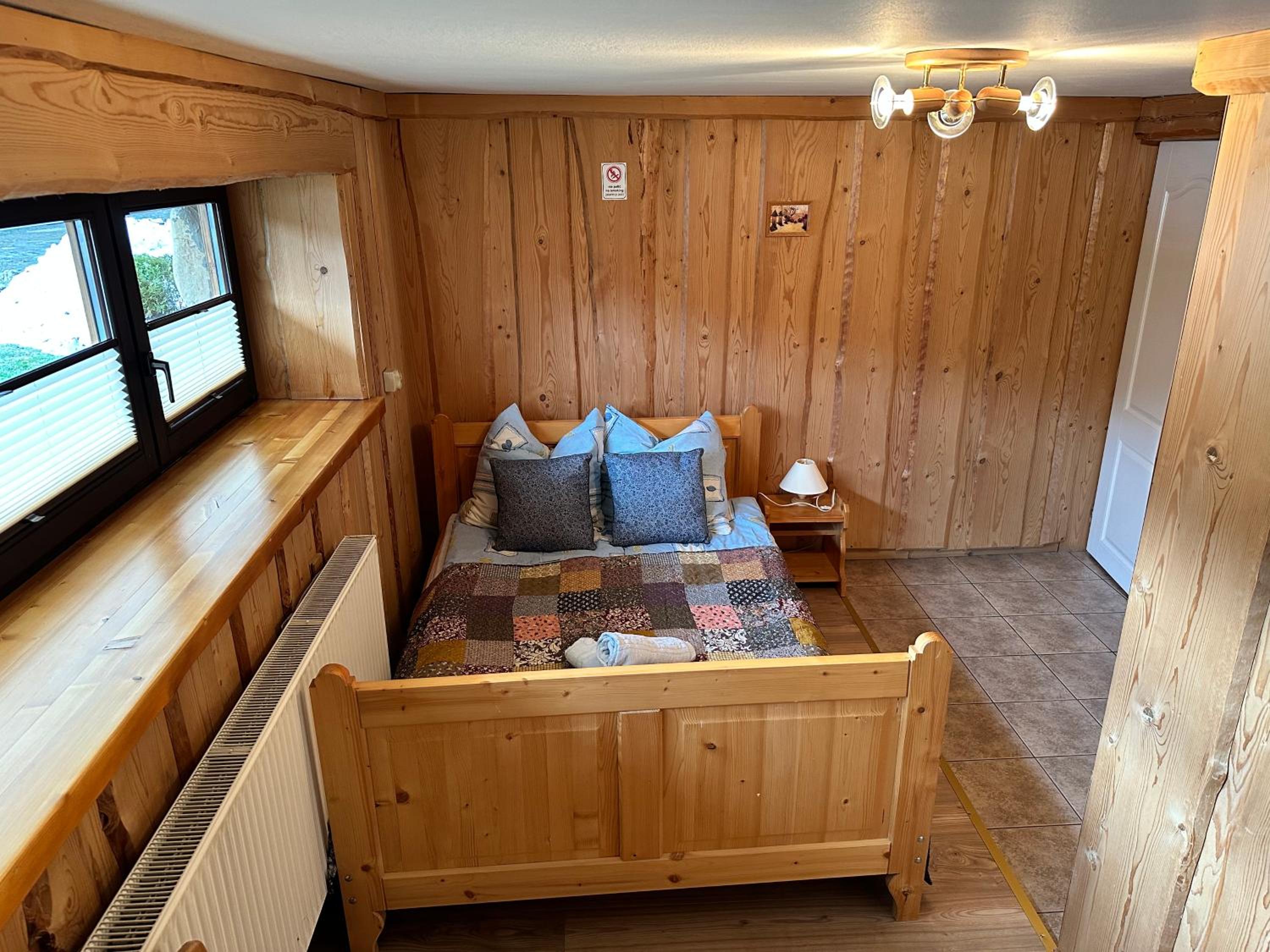 Photo 11