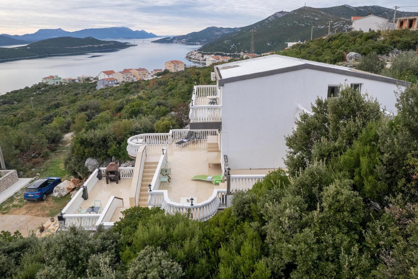 Apartments Vrabac