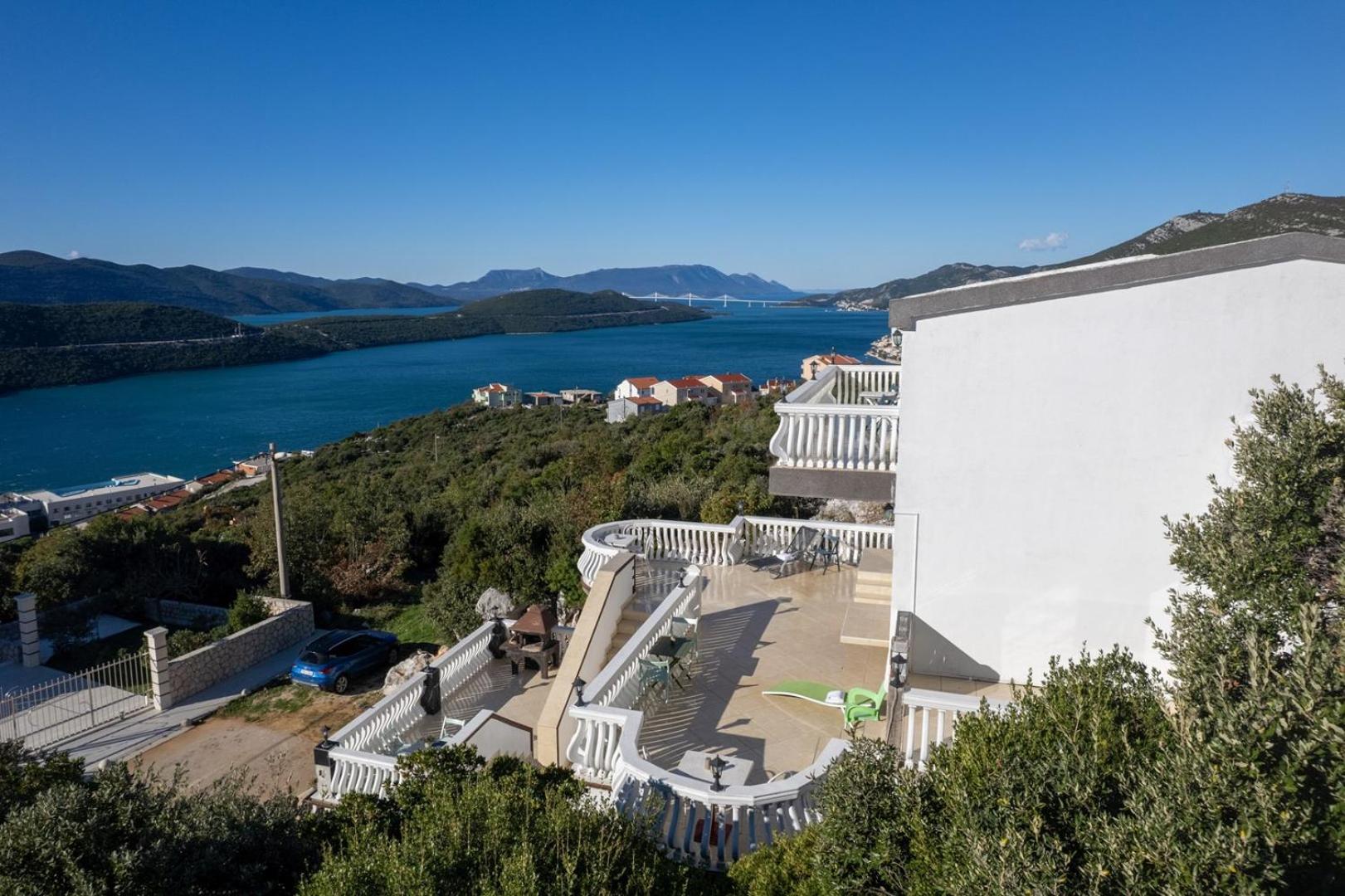 Apartments Vrabac
