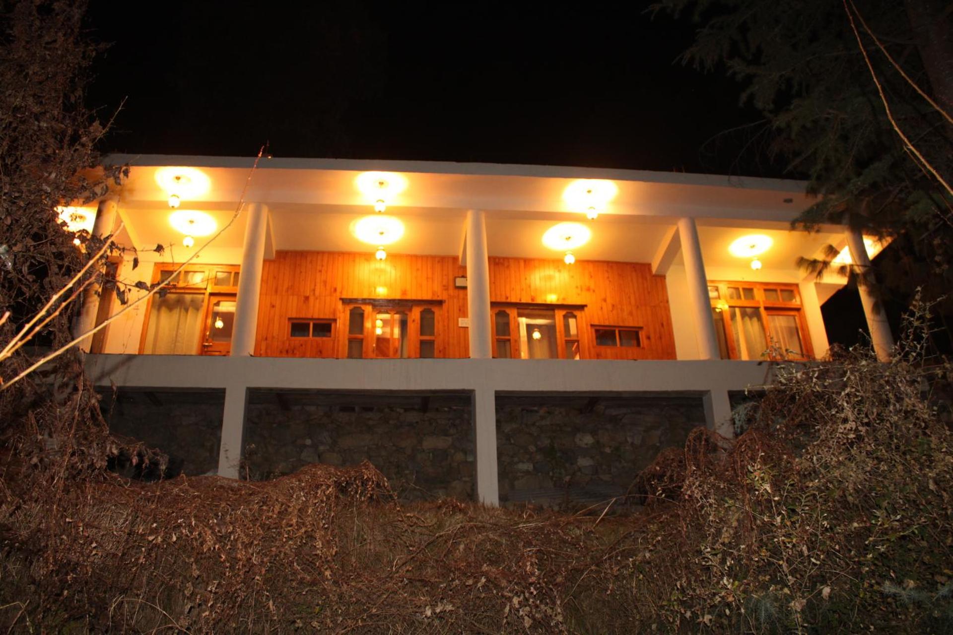 The ISISINGA - A Forest Retreat In Mountains