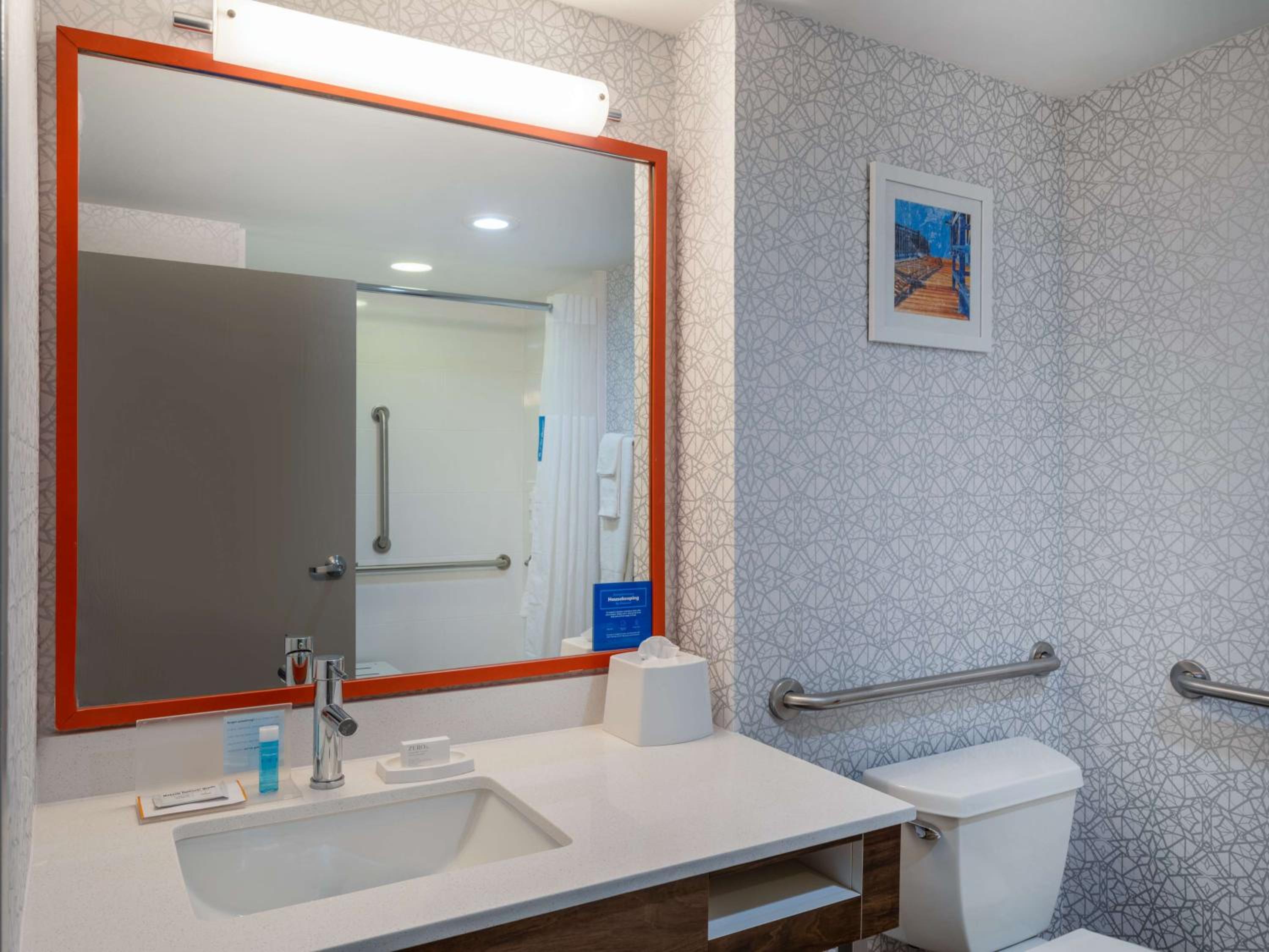 Joliet Vacations - Hampton Inn Joliet-Plainfield I-55 - Property Image 4