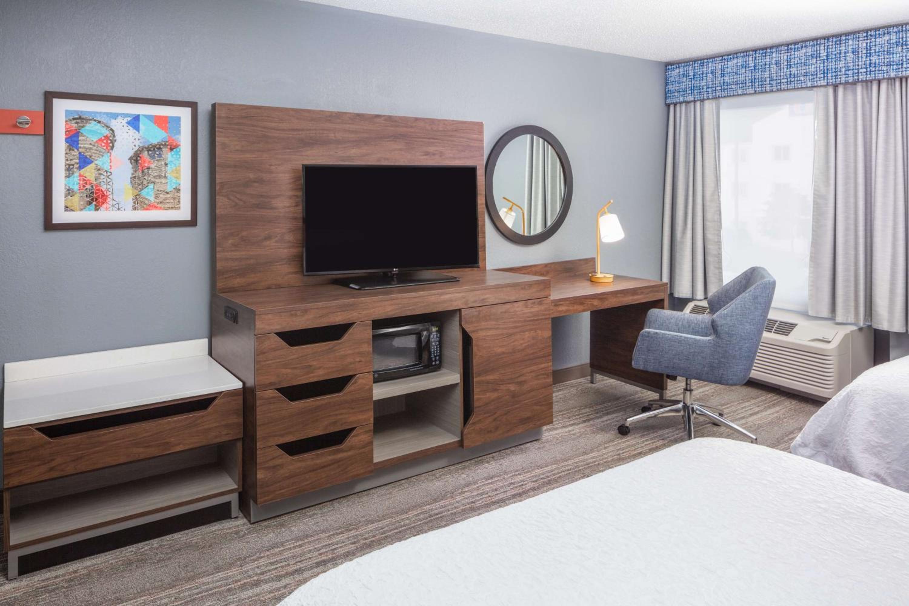 Joliet Vacations - Hampton Inn Joliet-Plainfield I-55 - Property Image 6