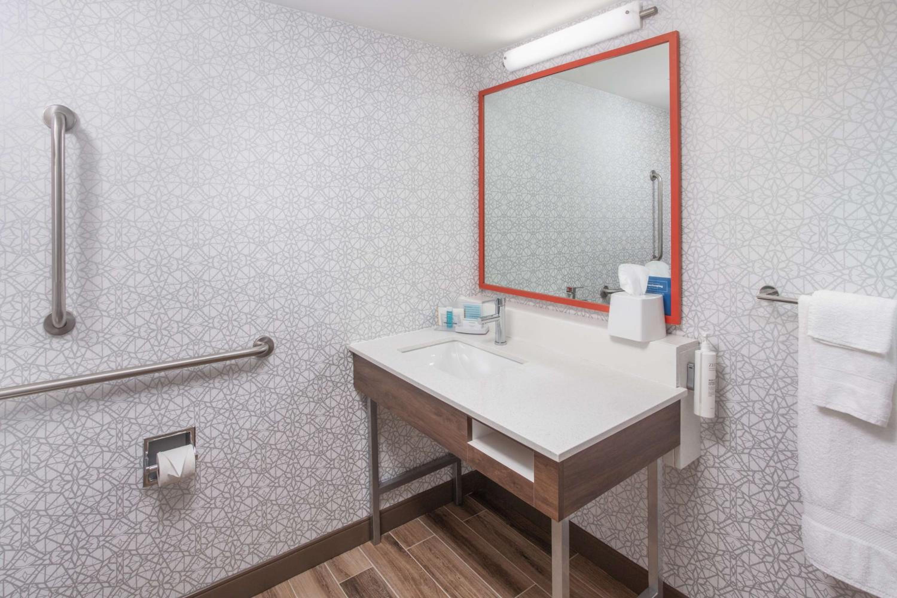 Joliet Vacations - Hampton Inn Joliet-Plainfield I-55 - Property Image 7