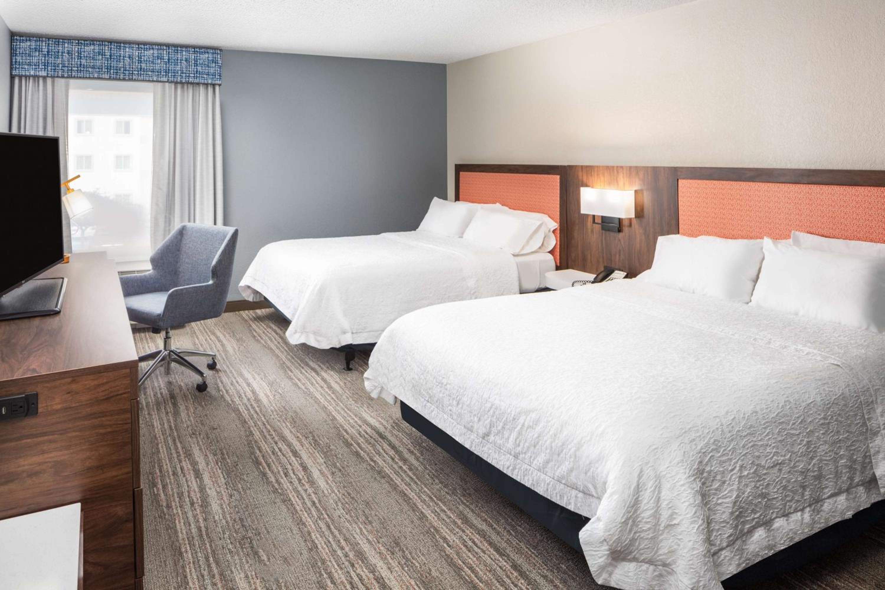 Joliet Vacations - Hampton Inn Joliet-Plainfield I-55 - Property Image 9