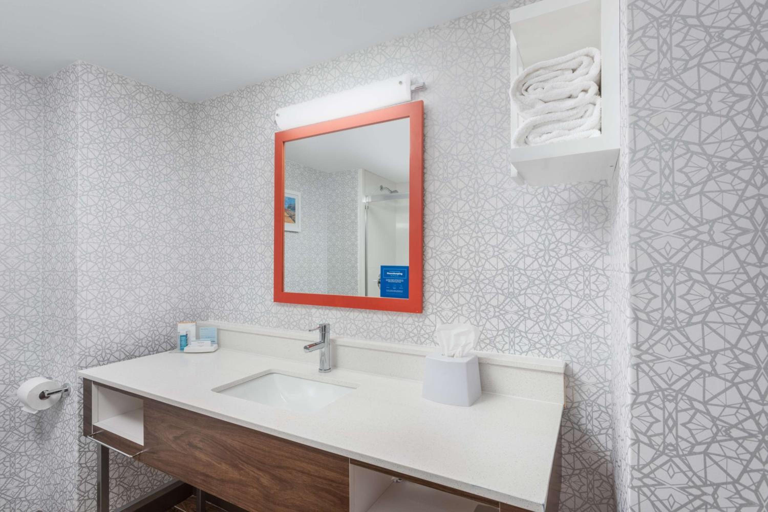 Joliet Vacations - Hampton Inn Joliet-Plainfield I-55 - Property Image 12