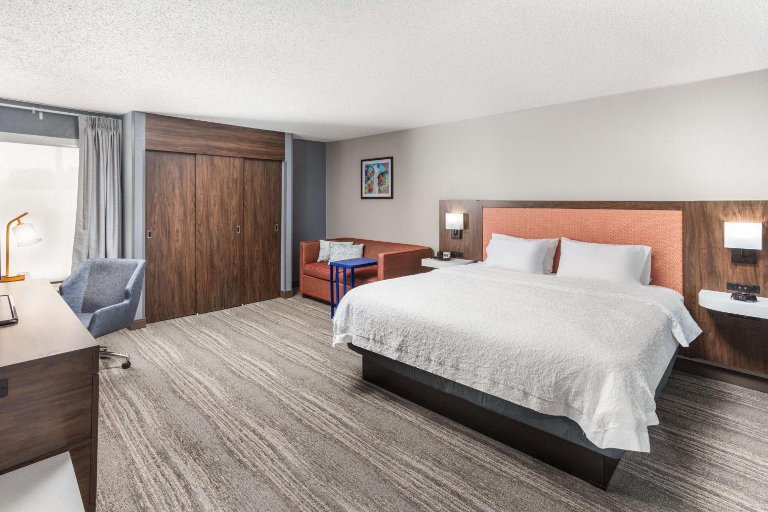 Joliet Vacations - Hampton Inn Joliet-Plainfield I-55 - Property Image 13