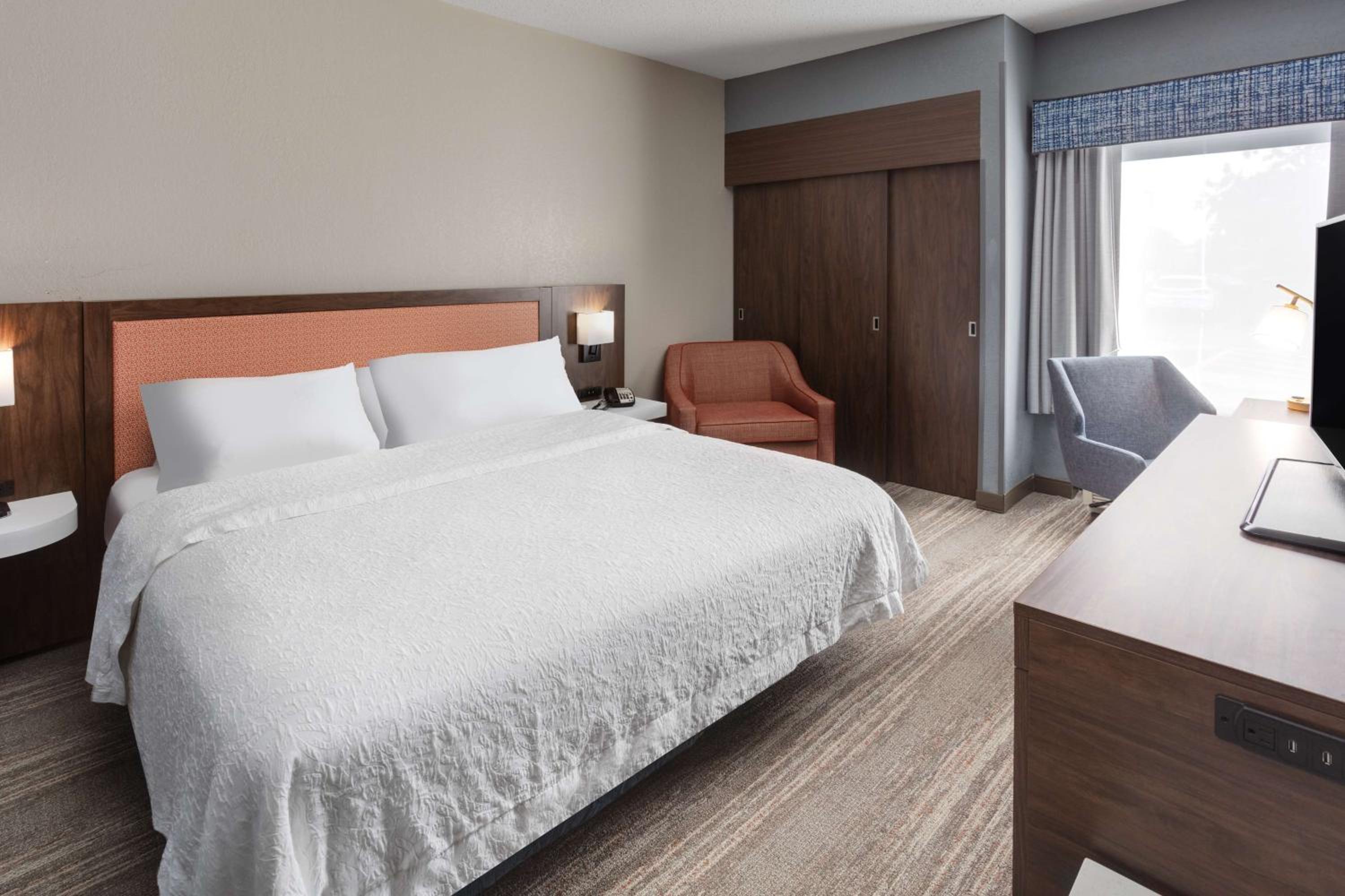 Joliet Vacations - Hampton Inn Joliet-Plainfield I-55 - Property Image 15