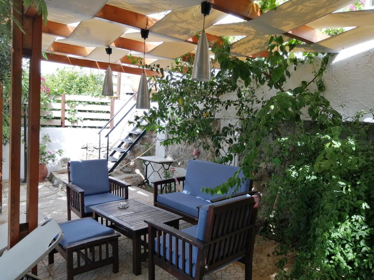 villa ariadni