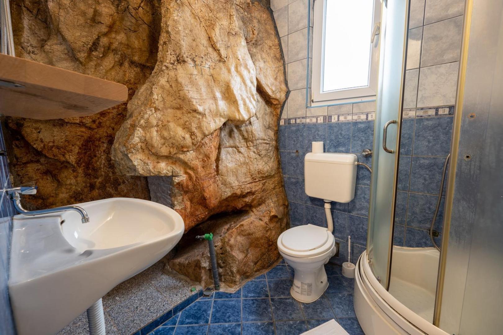 Apartments Vrabac
