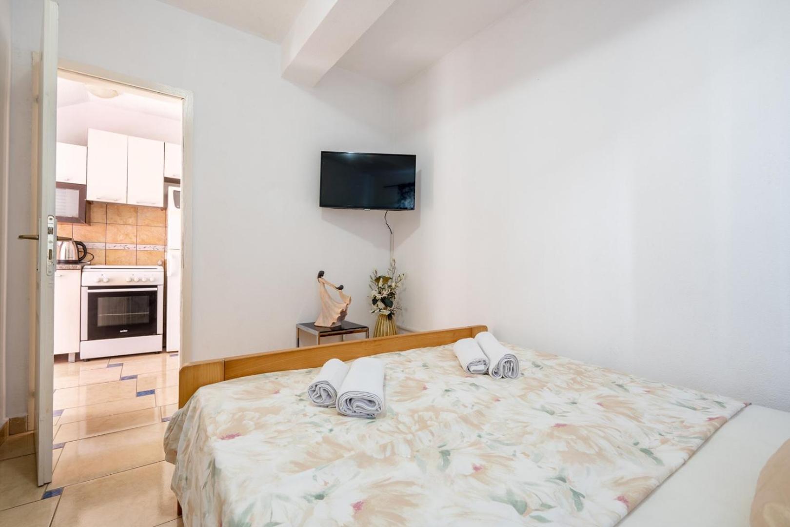 Apartments Vrabac