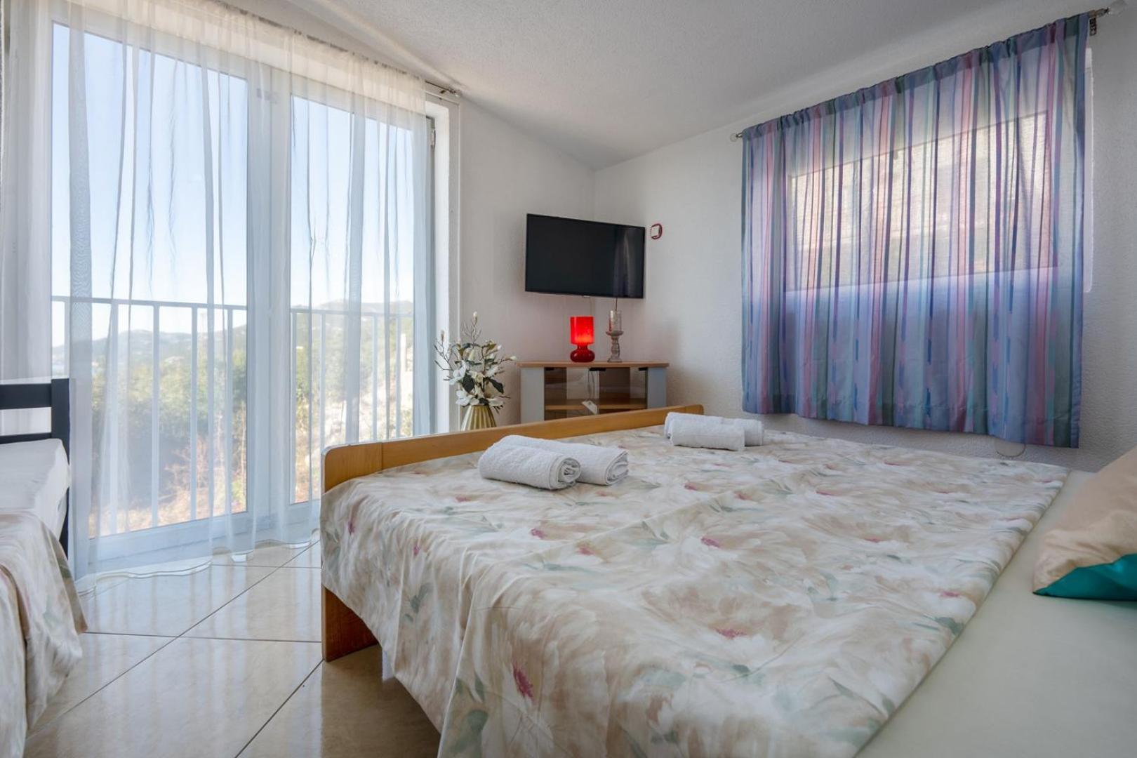 Apartments Vrabac