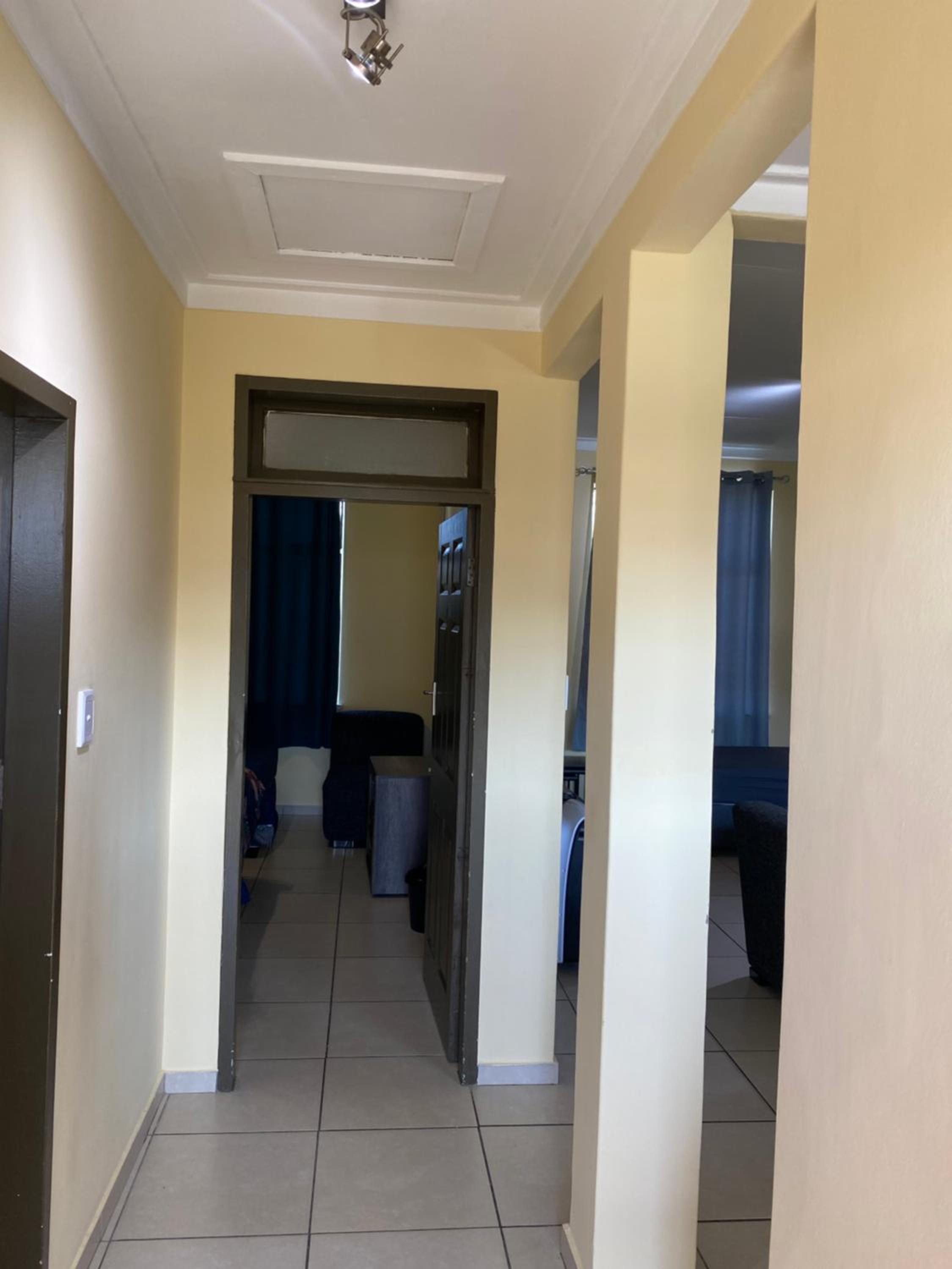 Unit 11 - Damara Gardens view 4