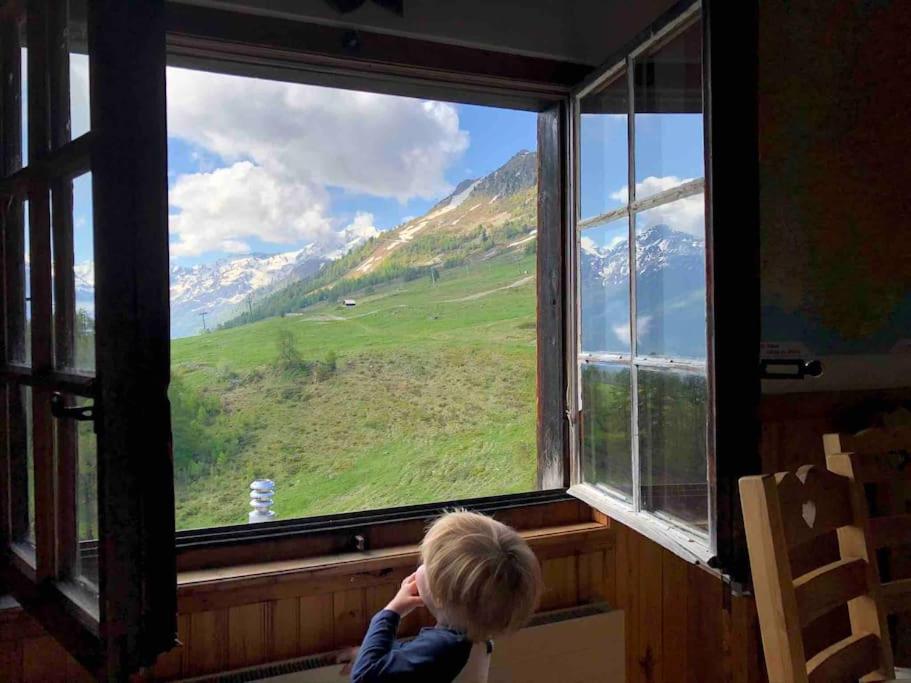 Marvellous apartment with view on the Alps!