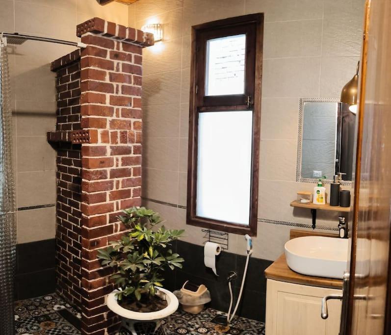 Shanti Garden House