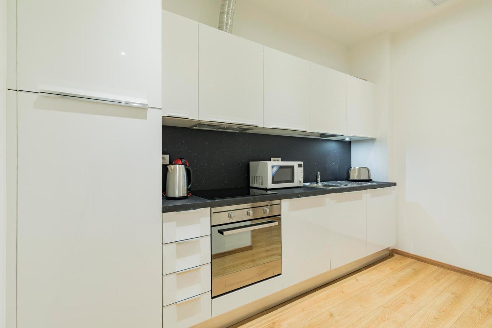120 m2 Tomas Garrigue Masaryk 3BDR Apartment
