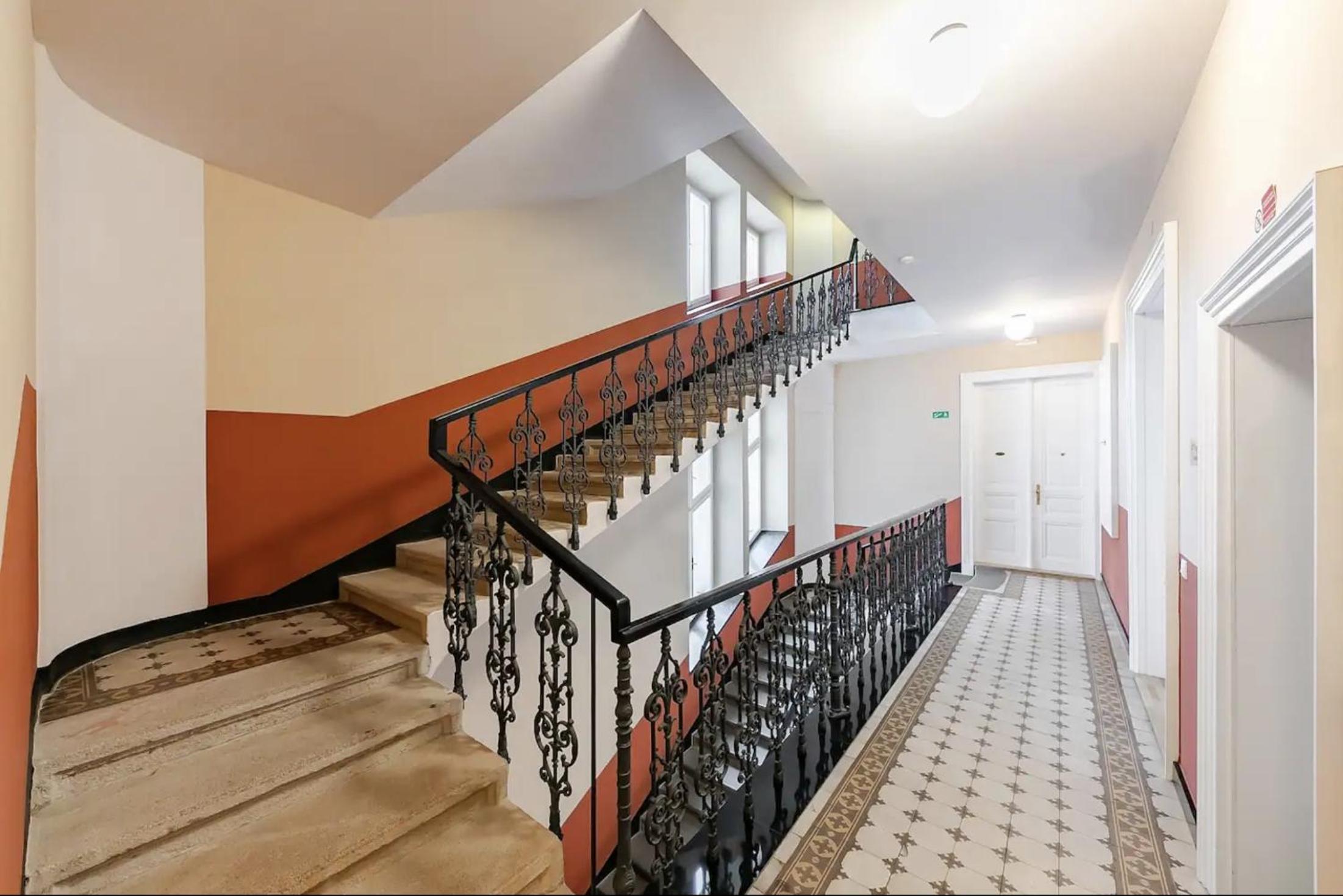 120 m2 Tomas Garrigue Masaryk 3BDR Apartment