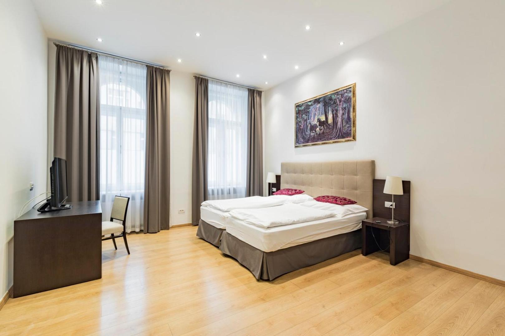 120 m2 Tomas Garrigue Masaryk 3BDR Apartment