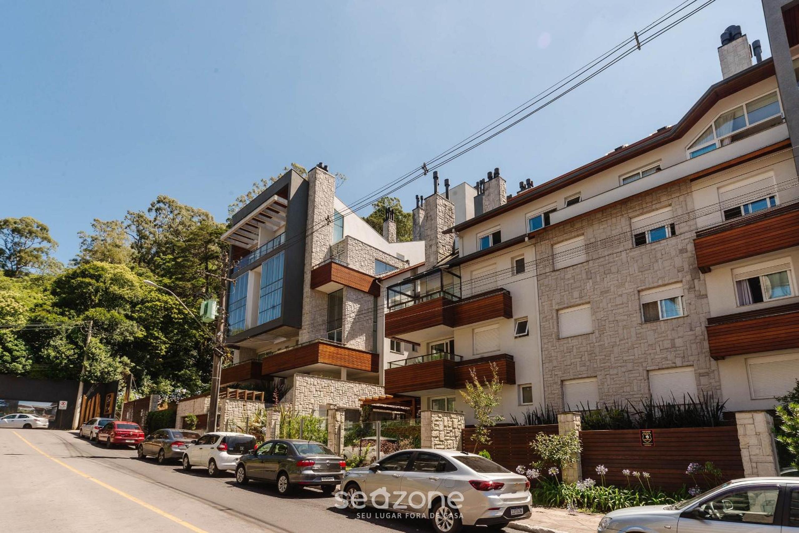 Beautiful apt. in the center of Gramado-RS LAR0406