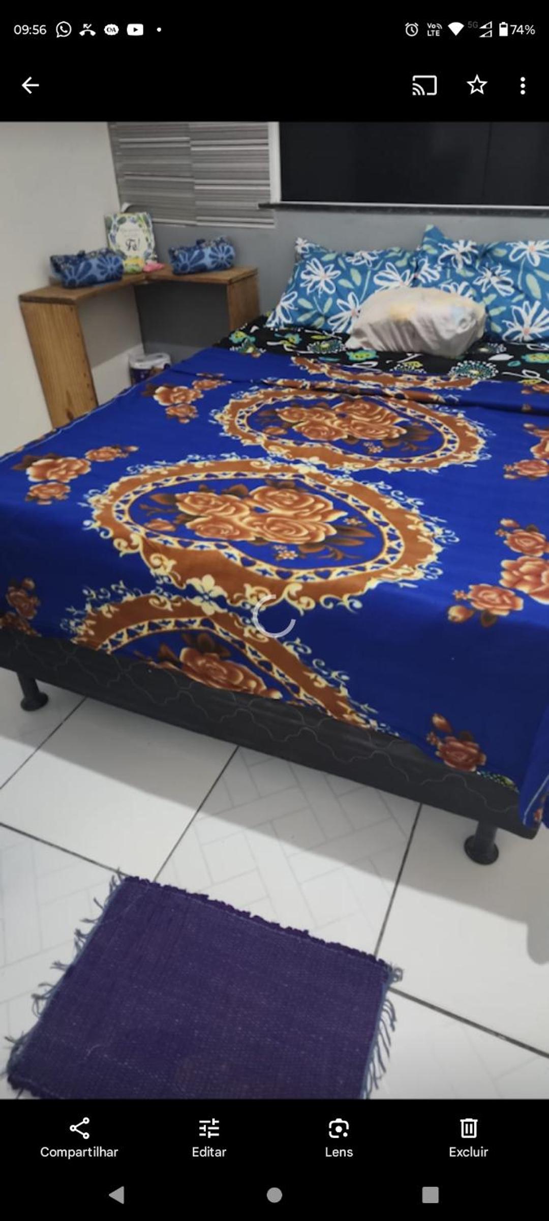 Casa tipo Sitio em condomínio fechado