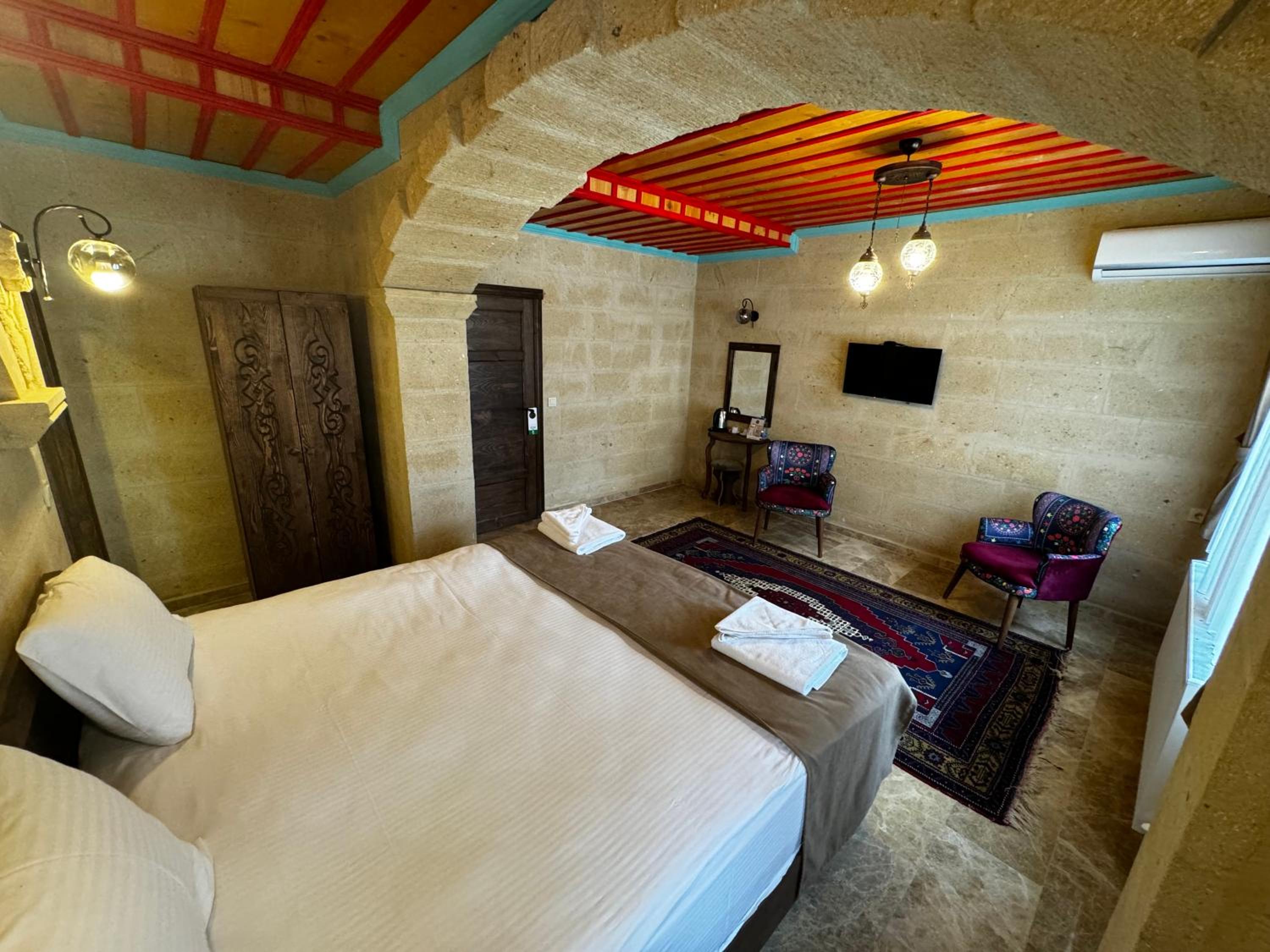 Rustic Caves - Image 45