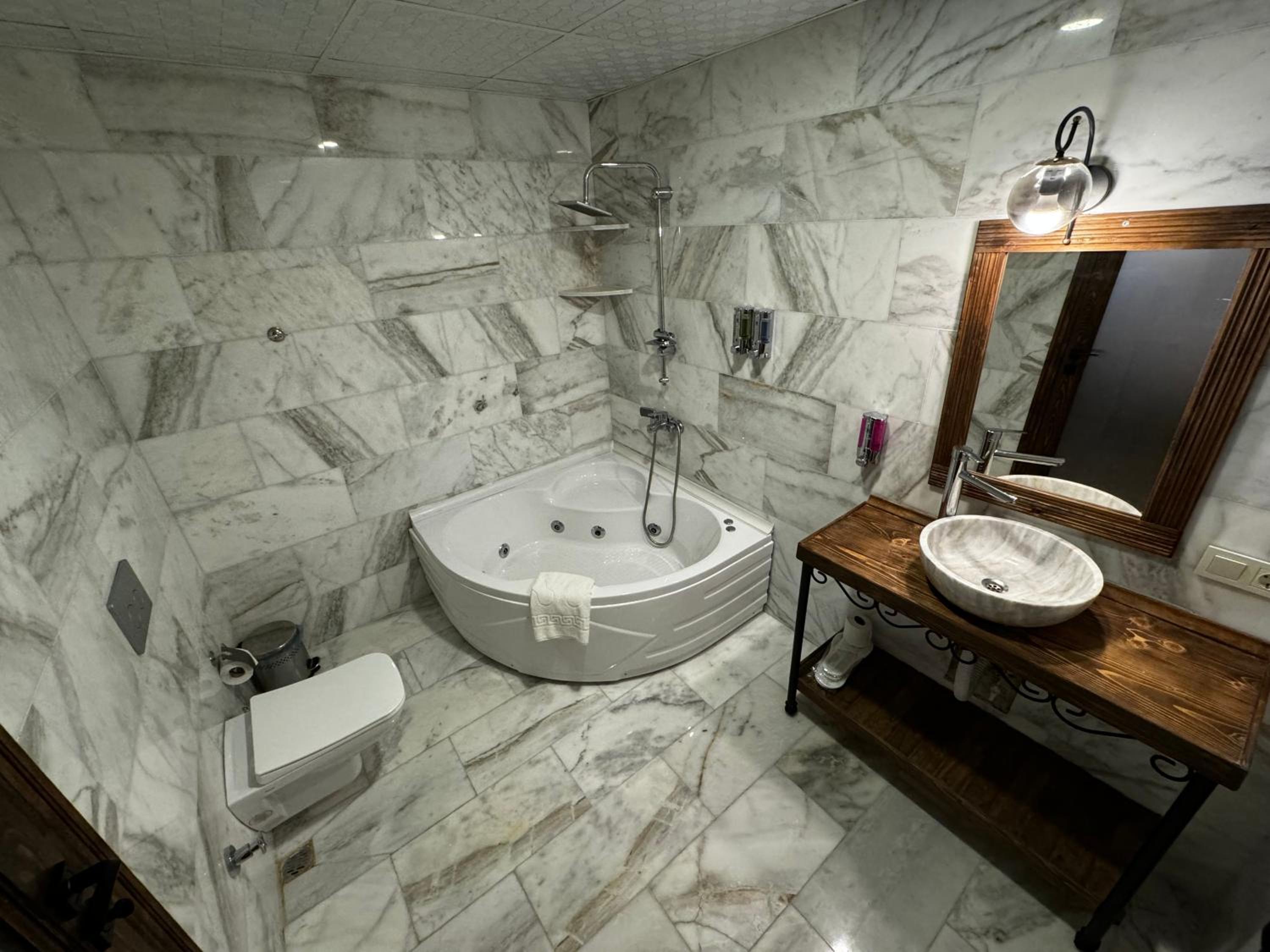 Rustic Caves - Image 58