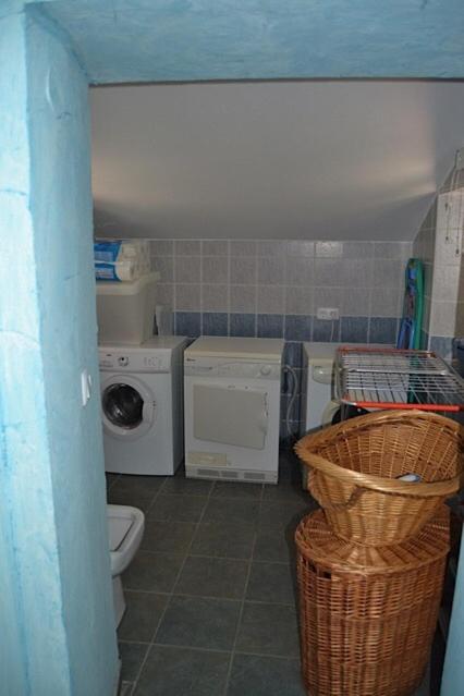 Photo 34