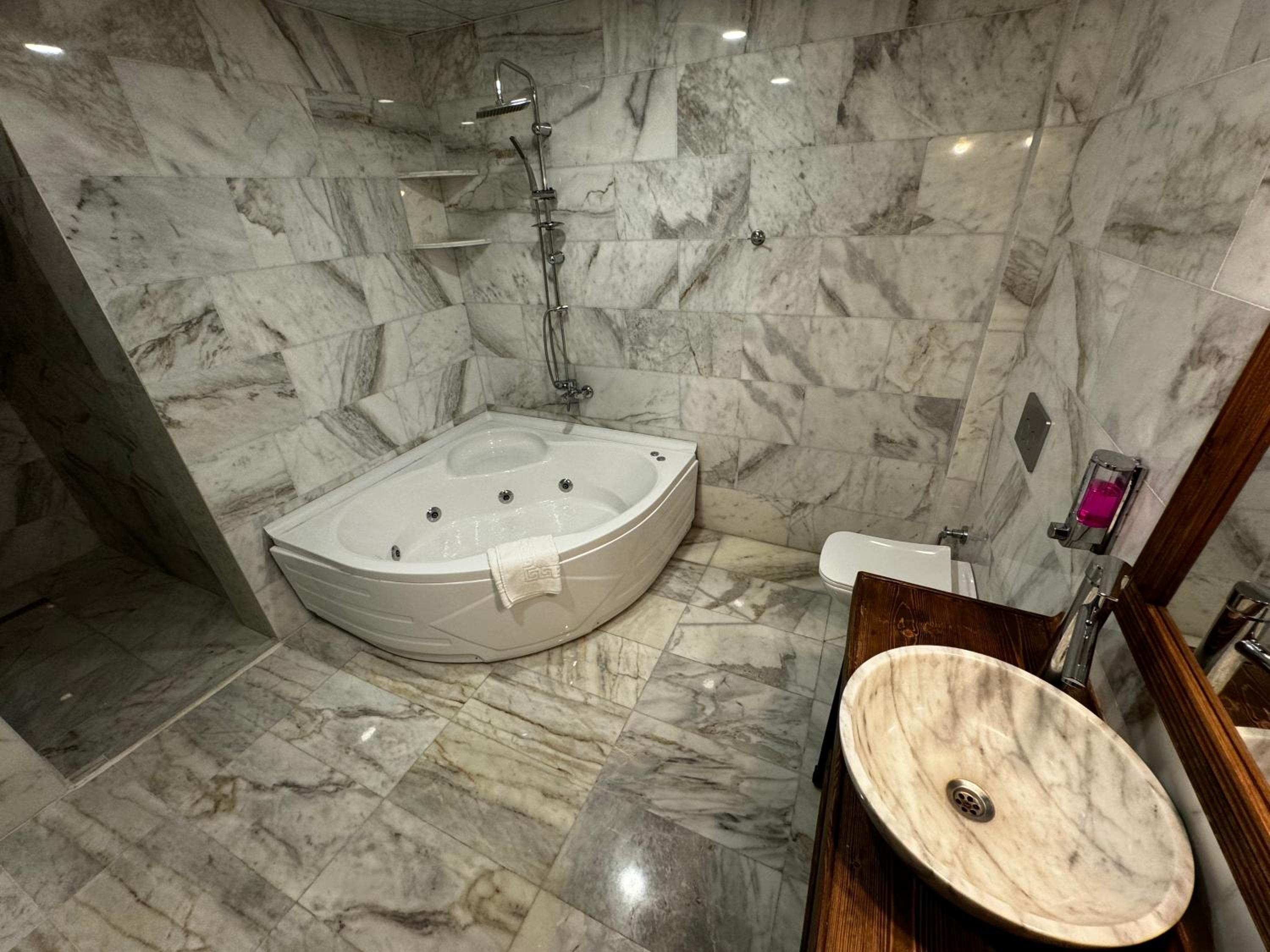 Rustic Caves - Image 67