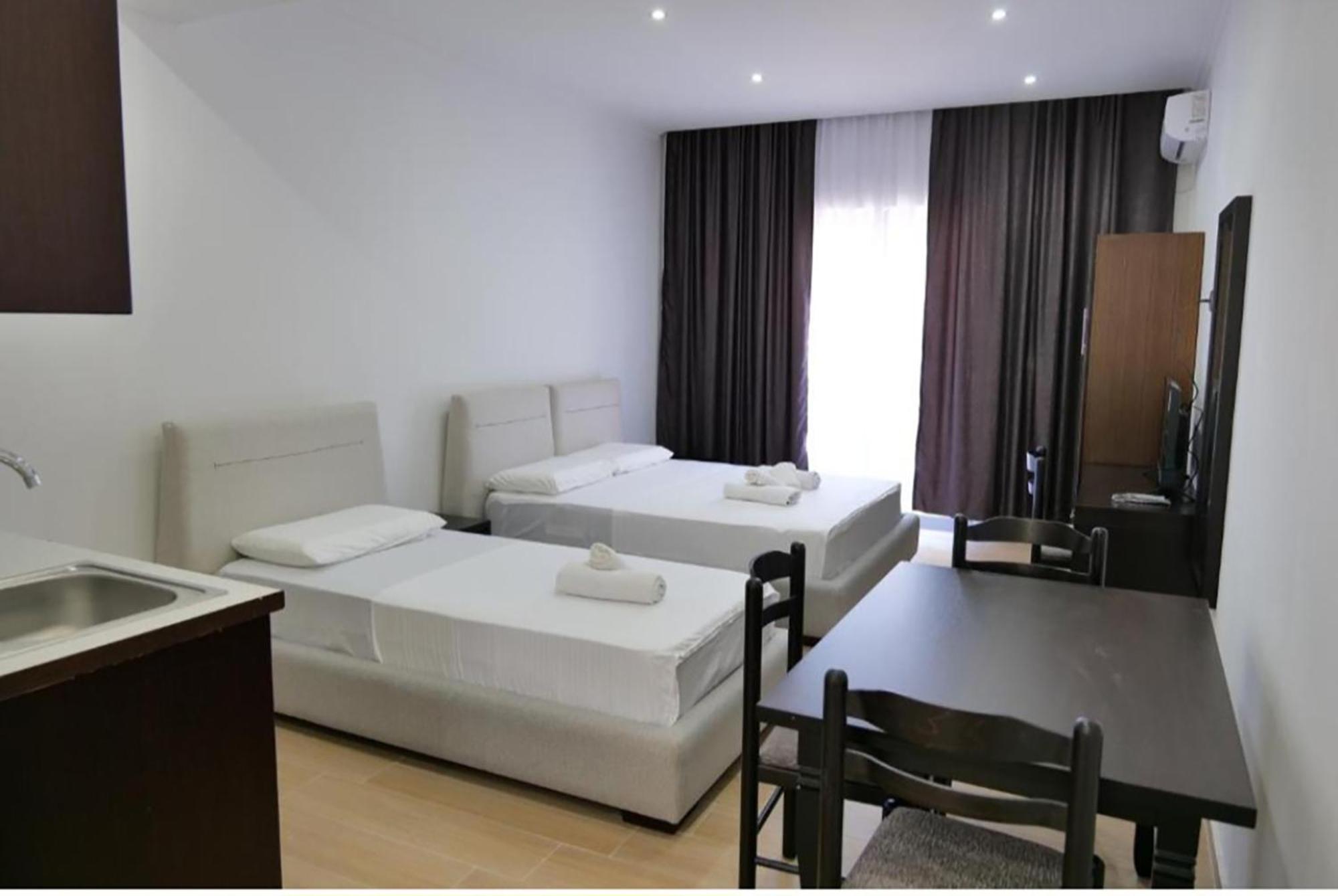 Lux Apartments