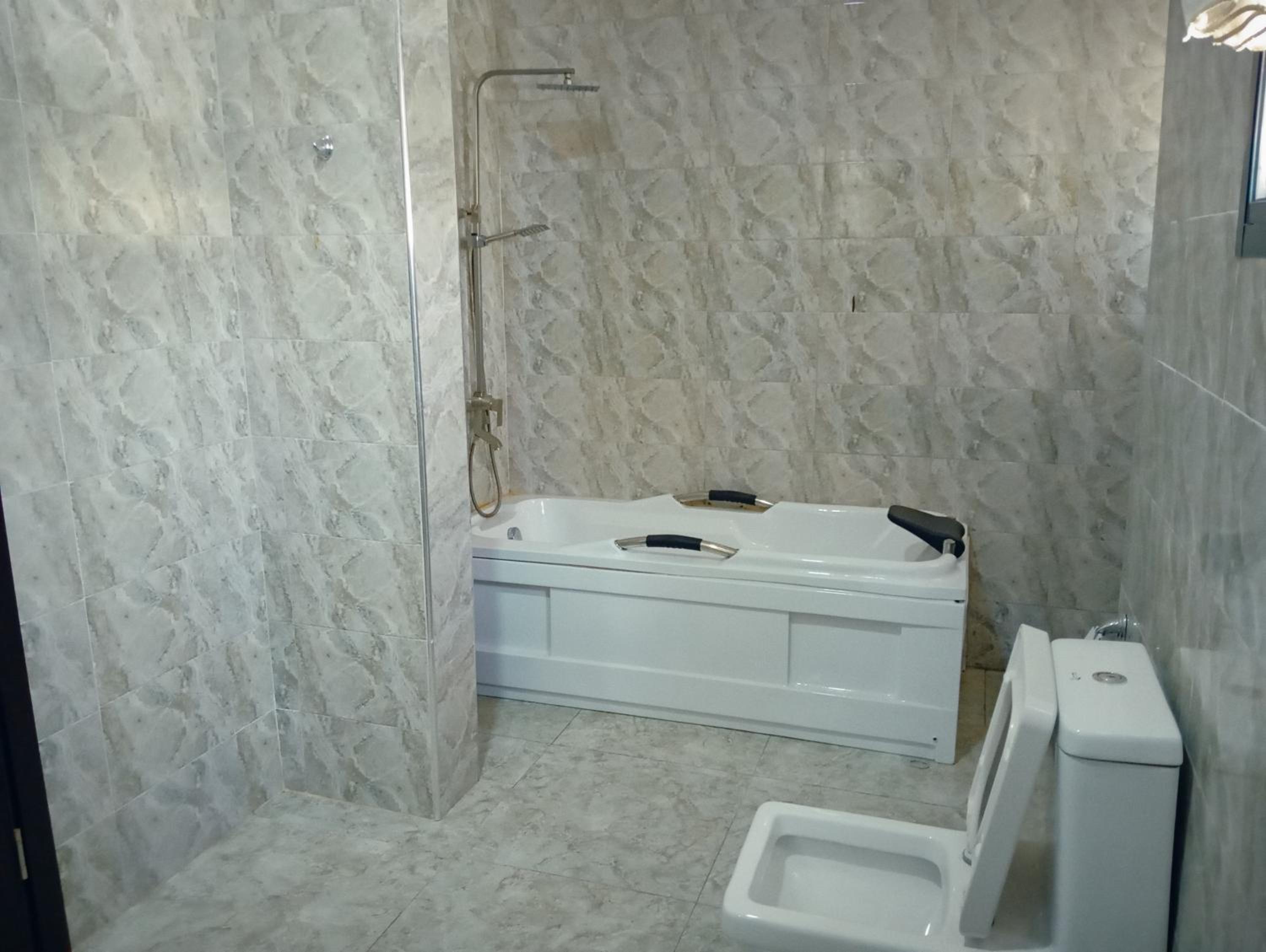 Frontline Homes & Suites view 3