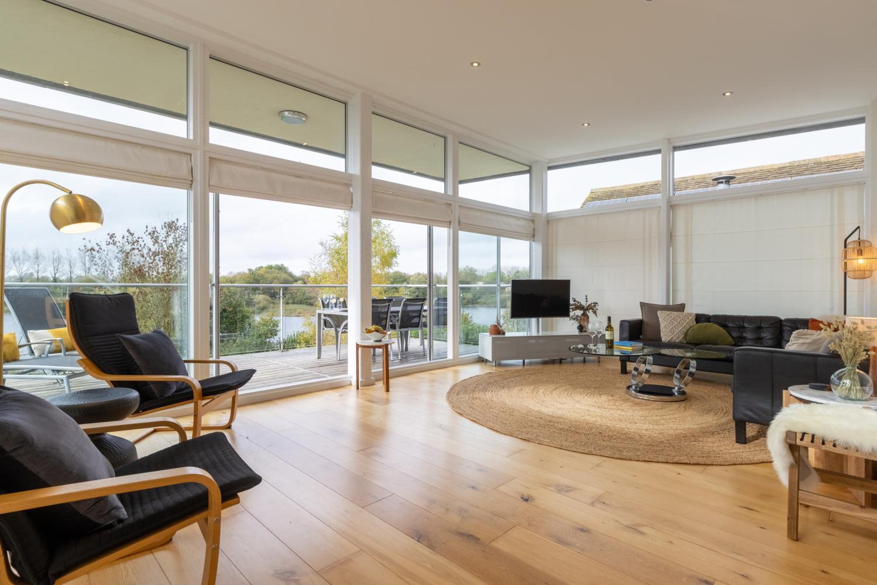 Llyn View HM122 Lakeside Spa Holidays view 2