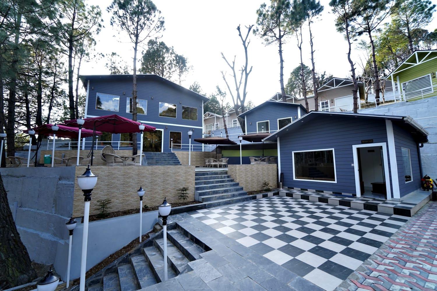 DLS Nature Trinket Resort - Dalhousie with Swimming Pool view 2