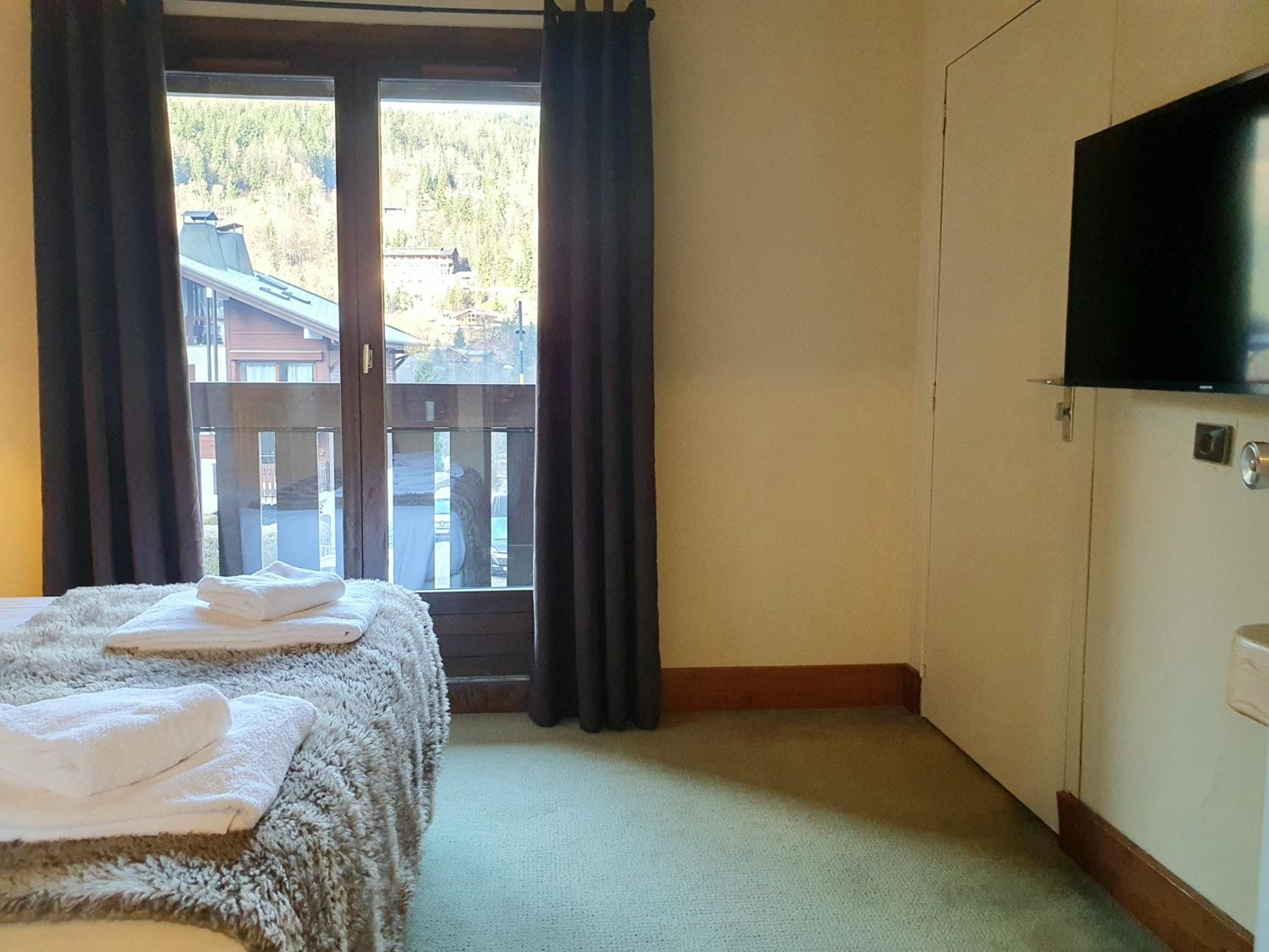 Les Houches Vacations - Chalet Hotel du Bois - Property Image 10