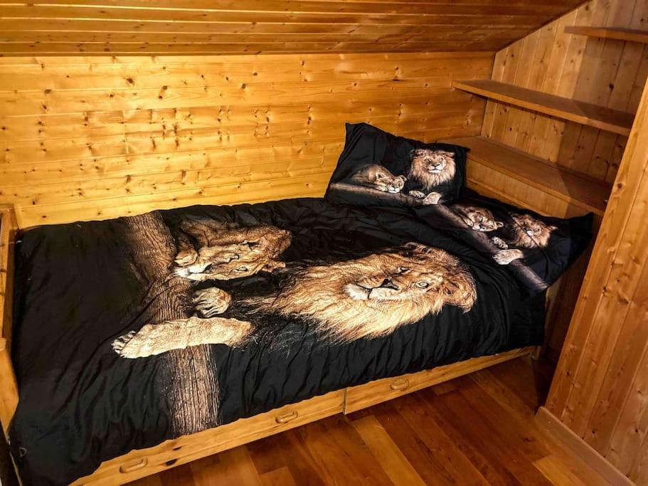 Cosy Chalet 87 in Engelberg with spectacular mountain and lake Views