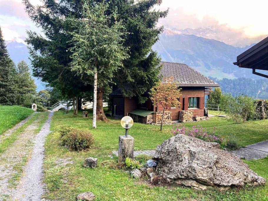 Cosy Chalet 87 in Engelberg with spectacular mountain and lake Views